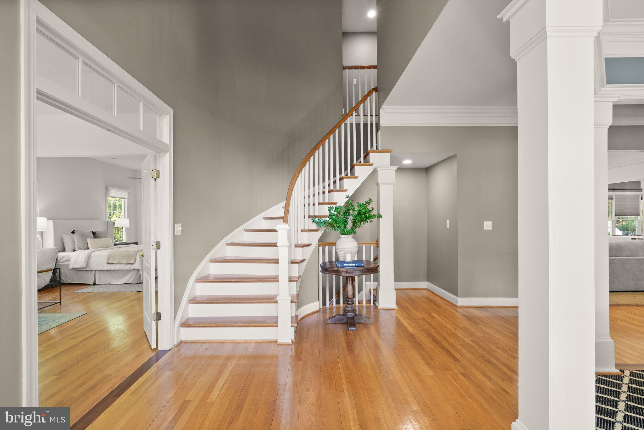 5033 HUNTWOOD MANOR DRIVE