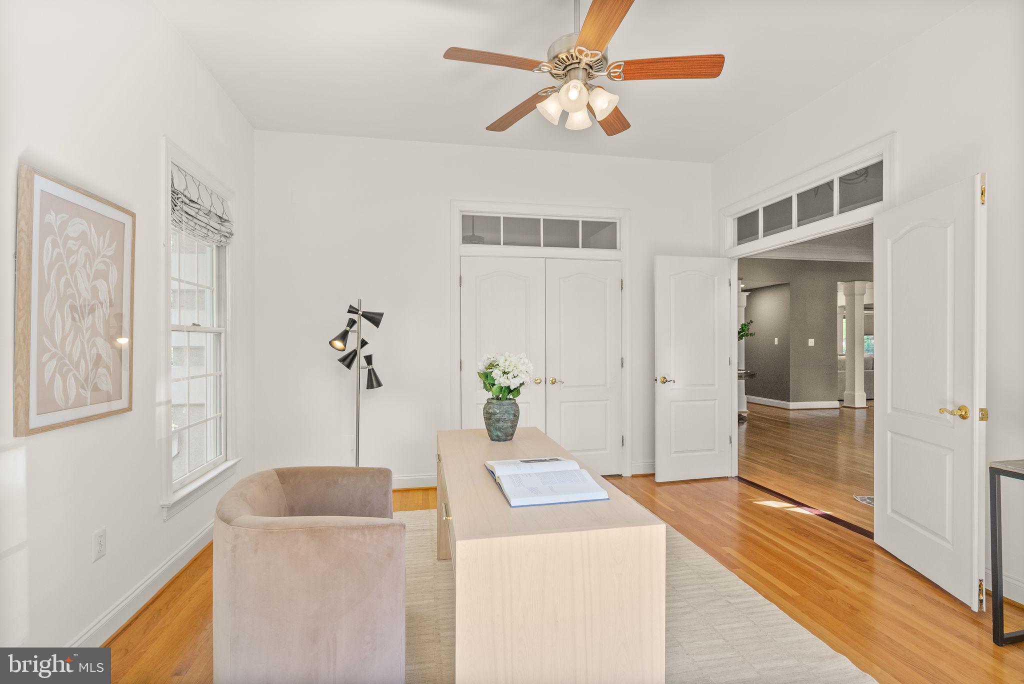 HUNTWOOD MANOR - Residential