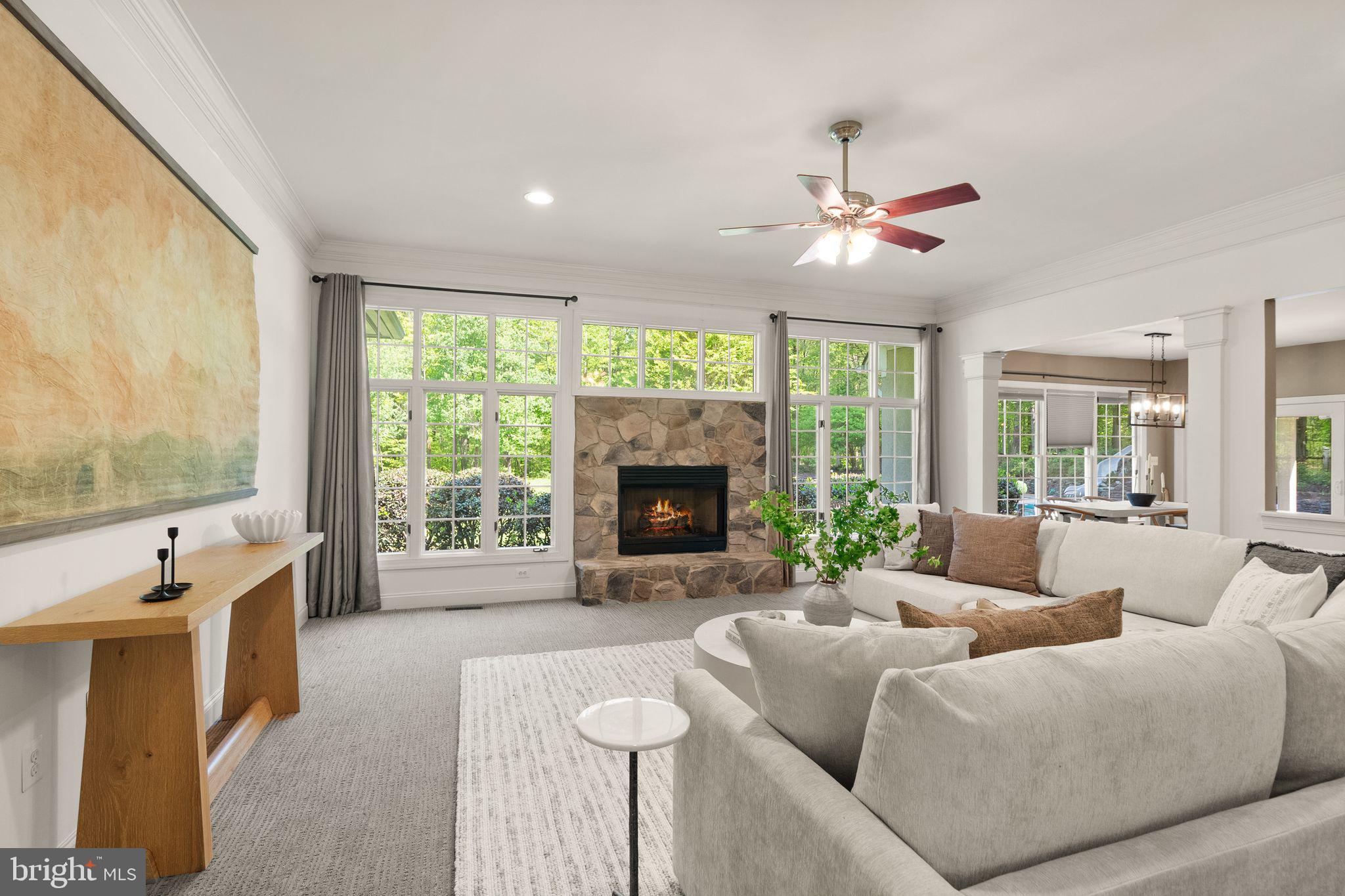 HUNTWOOD MANOR - Residential