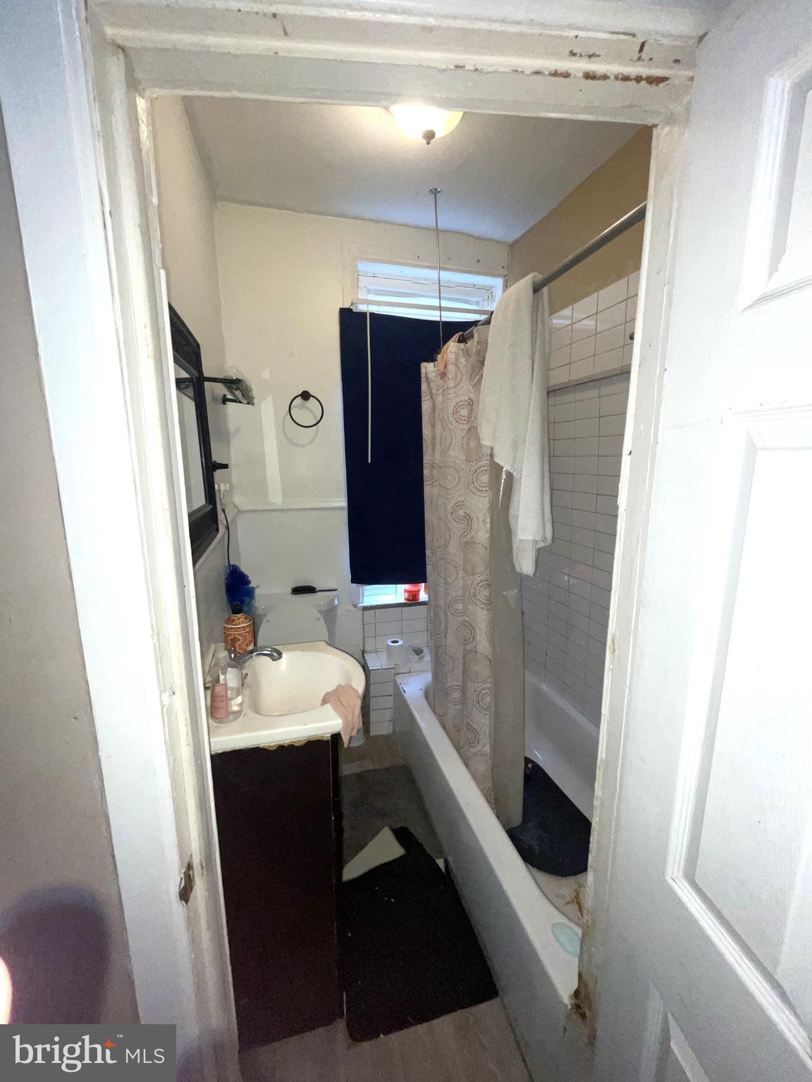 MILL CREEK - Residential