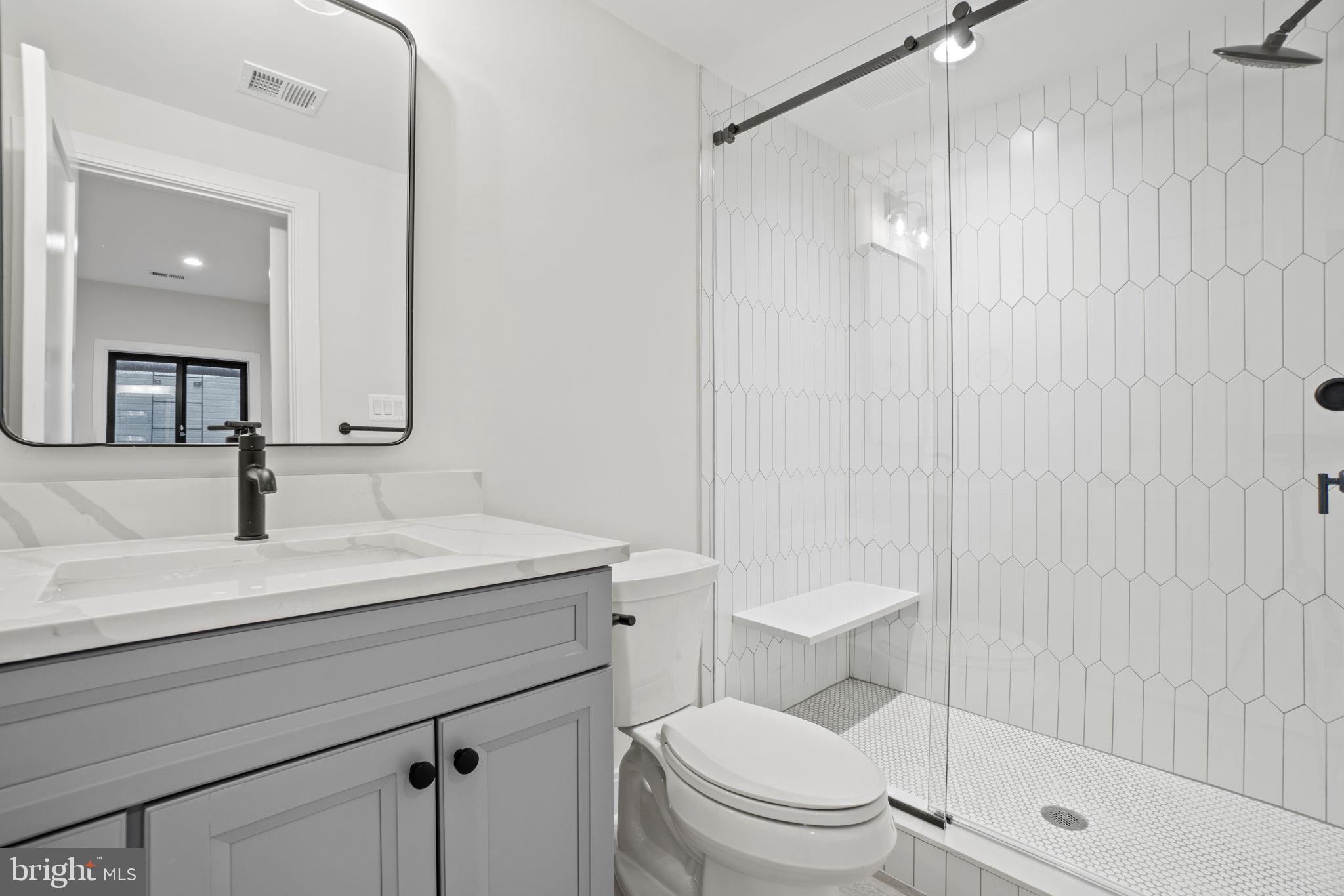 OAKWOOD KNOLLS - Residential