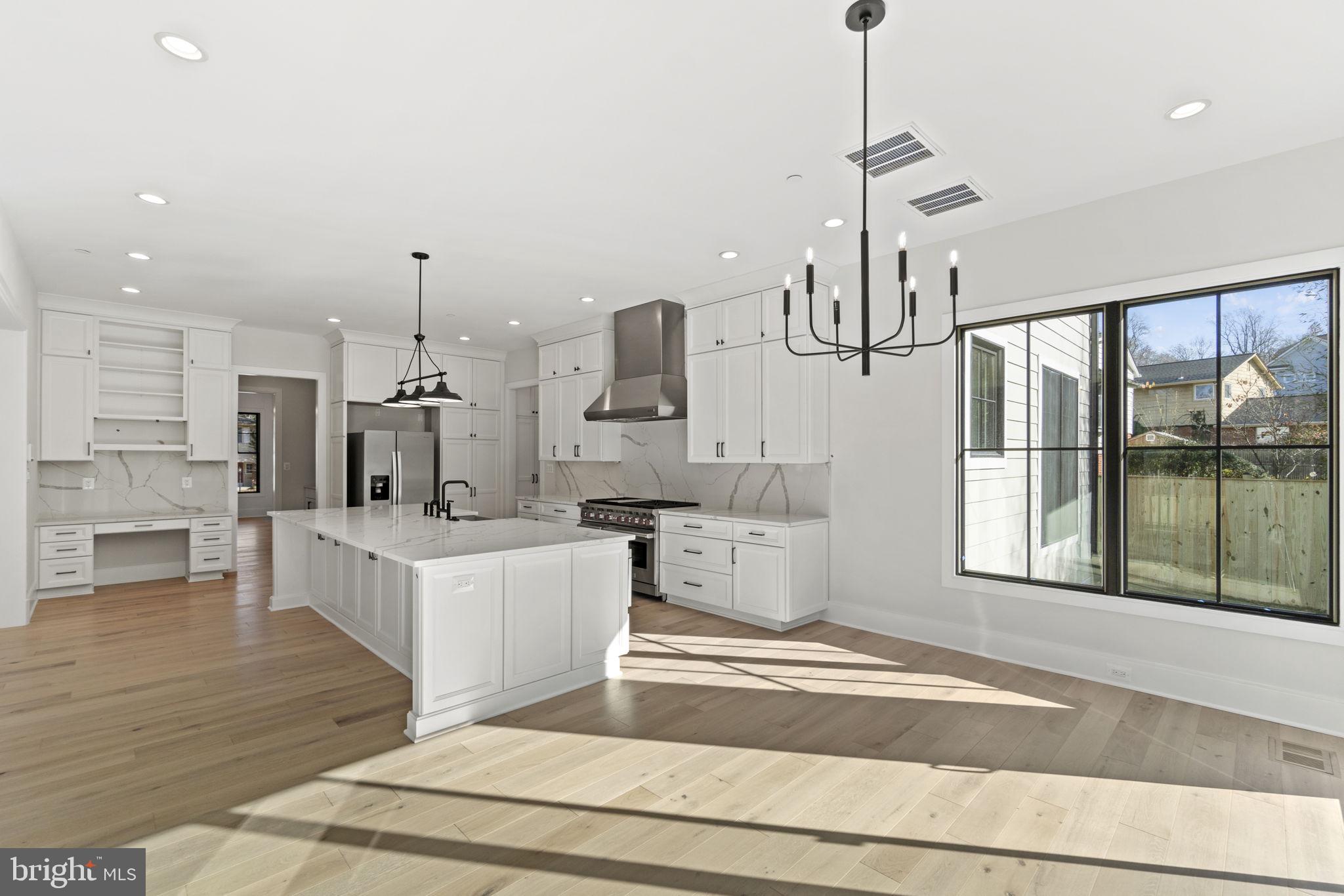 OAKWOOD KNOLLS - Residential