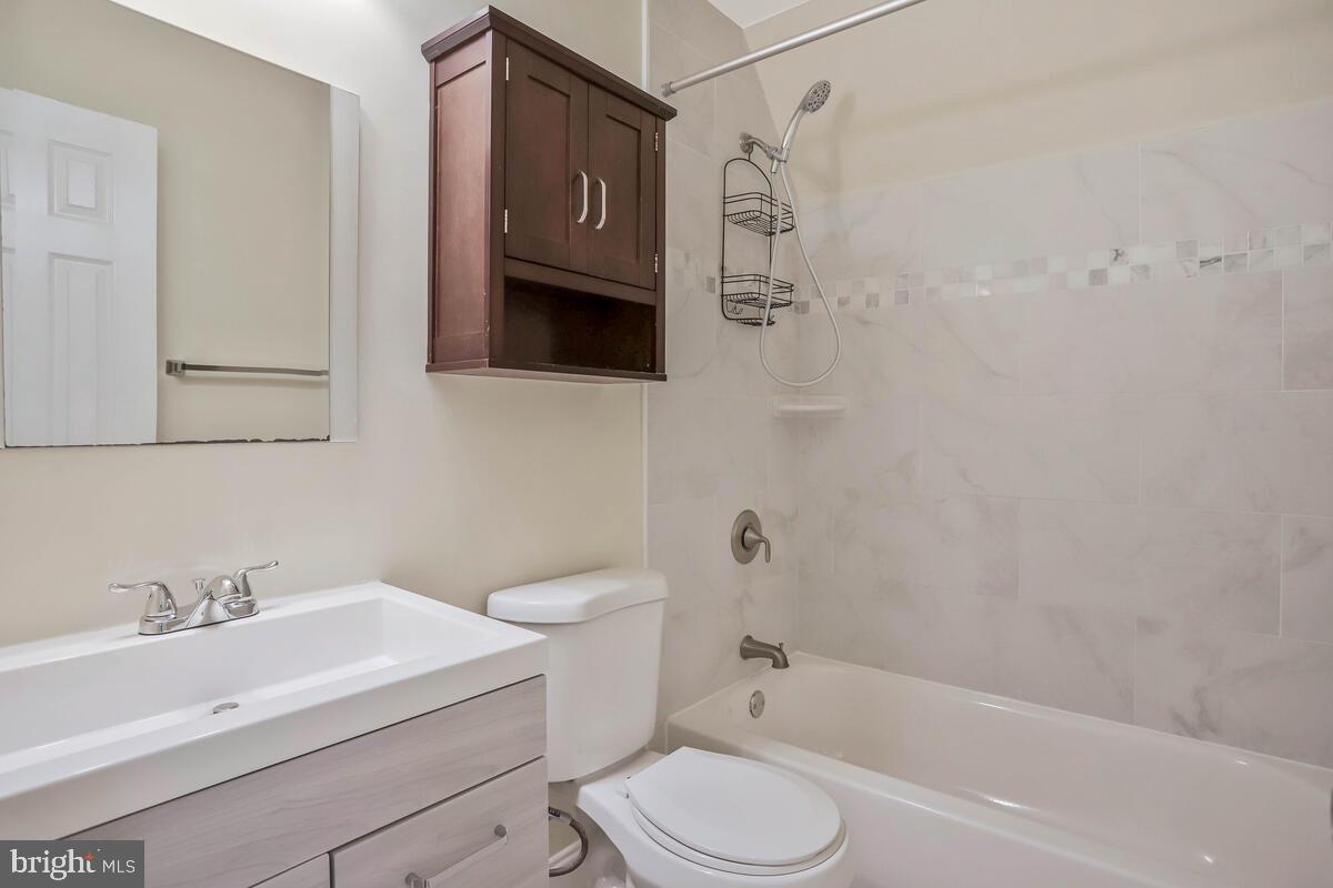 SENECA CROSSING - Residential