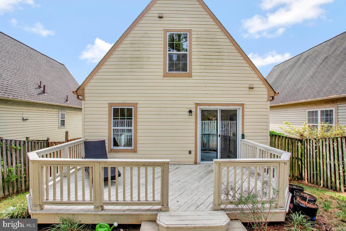 SENECA CROSSING - Residential