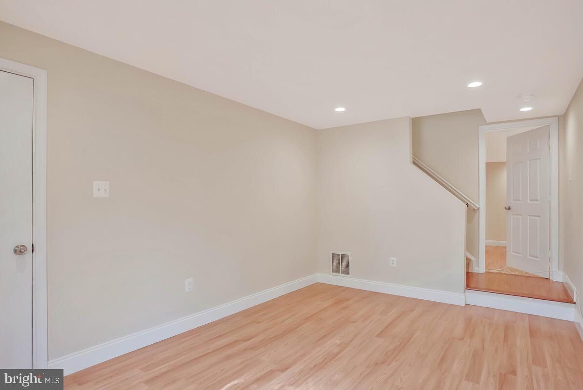 SENECA CROSSING - Residential