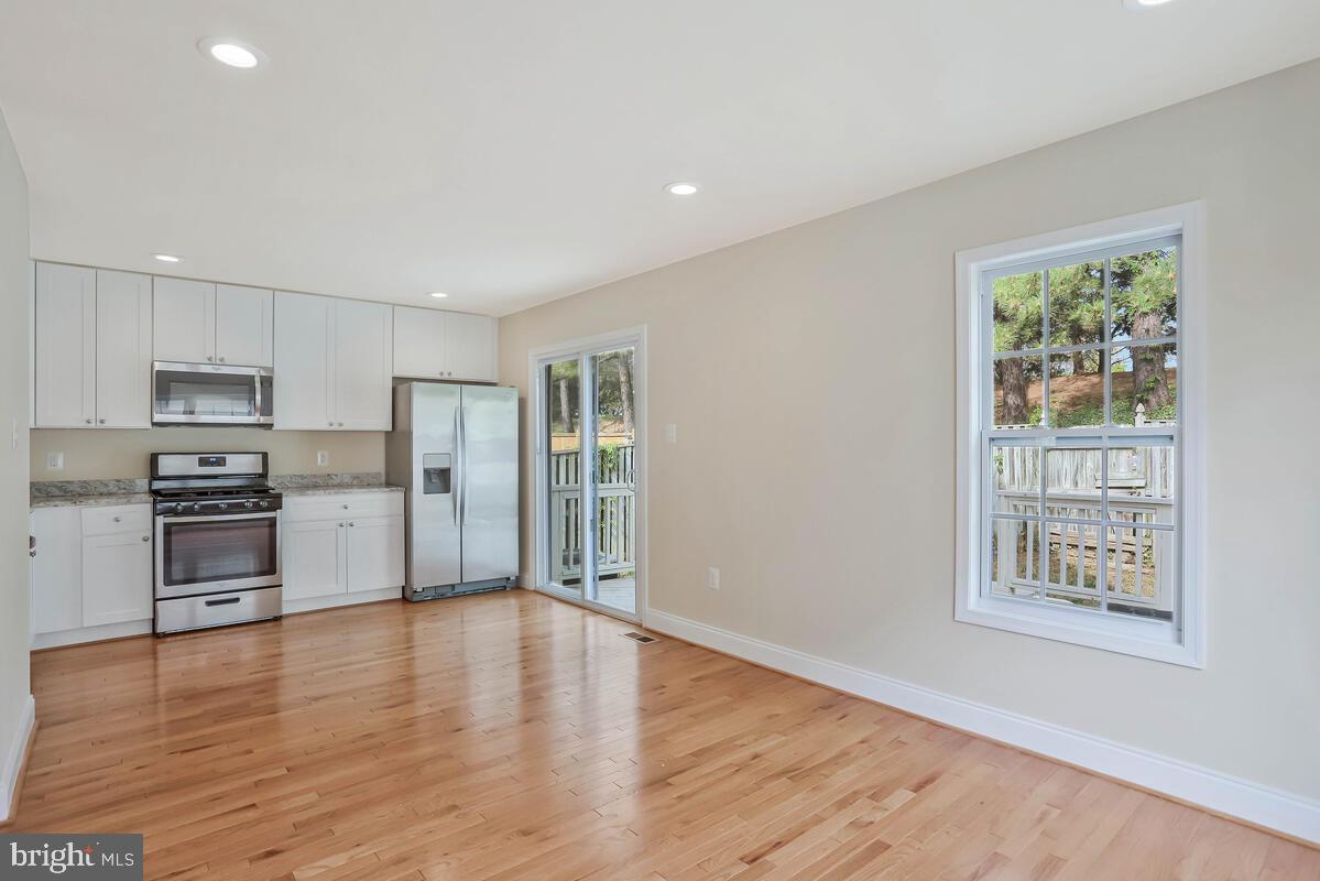 SENECA CROSSING - Residential