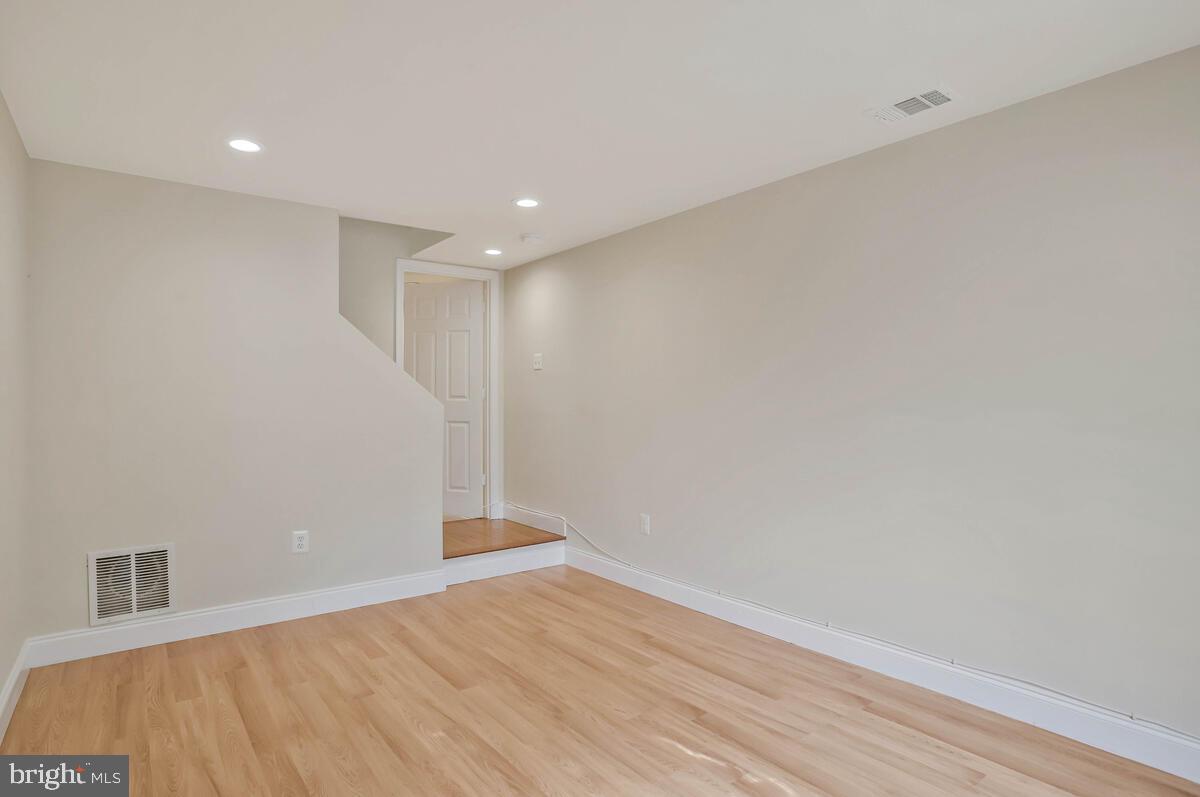 SENECA CROSSING - Residential