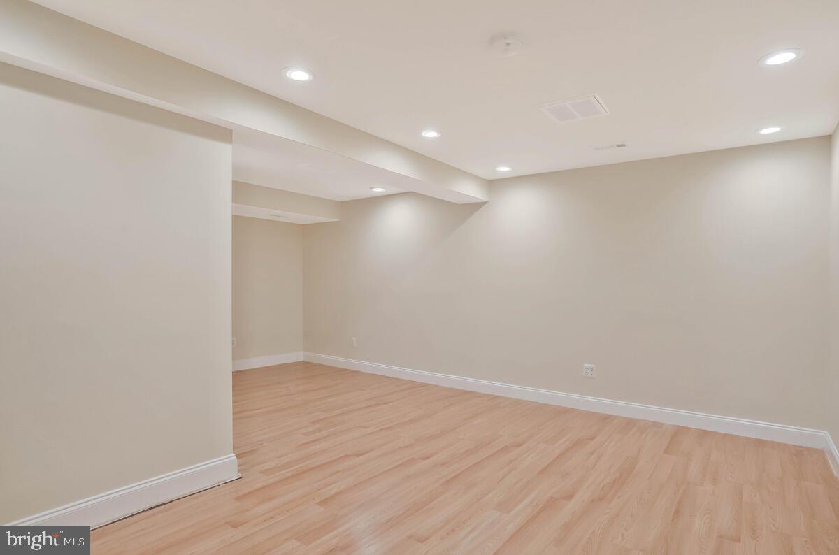 SENECA CROSSING - Residential