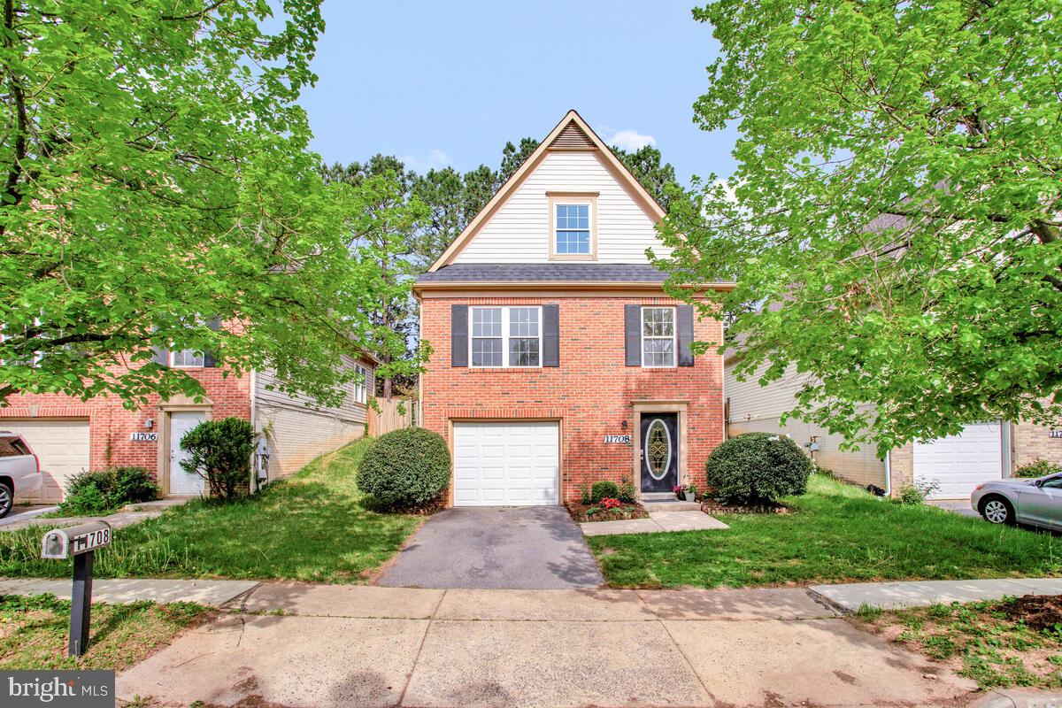 SENECA CROSSING - Residential