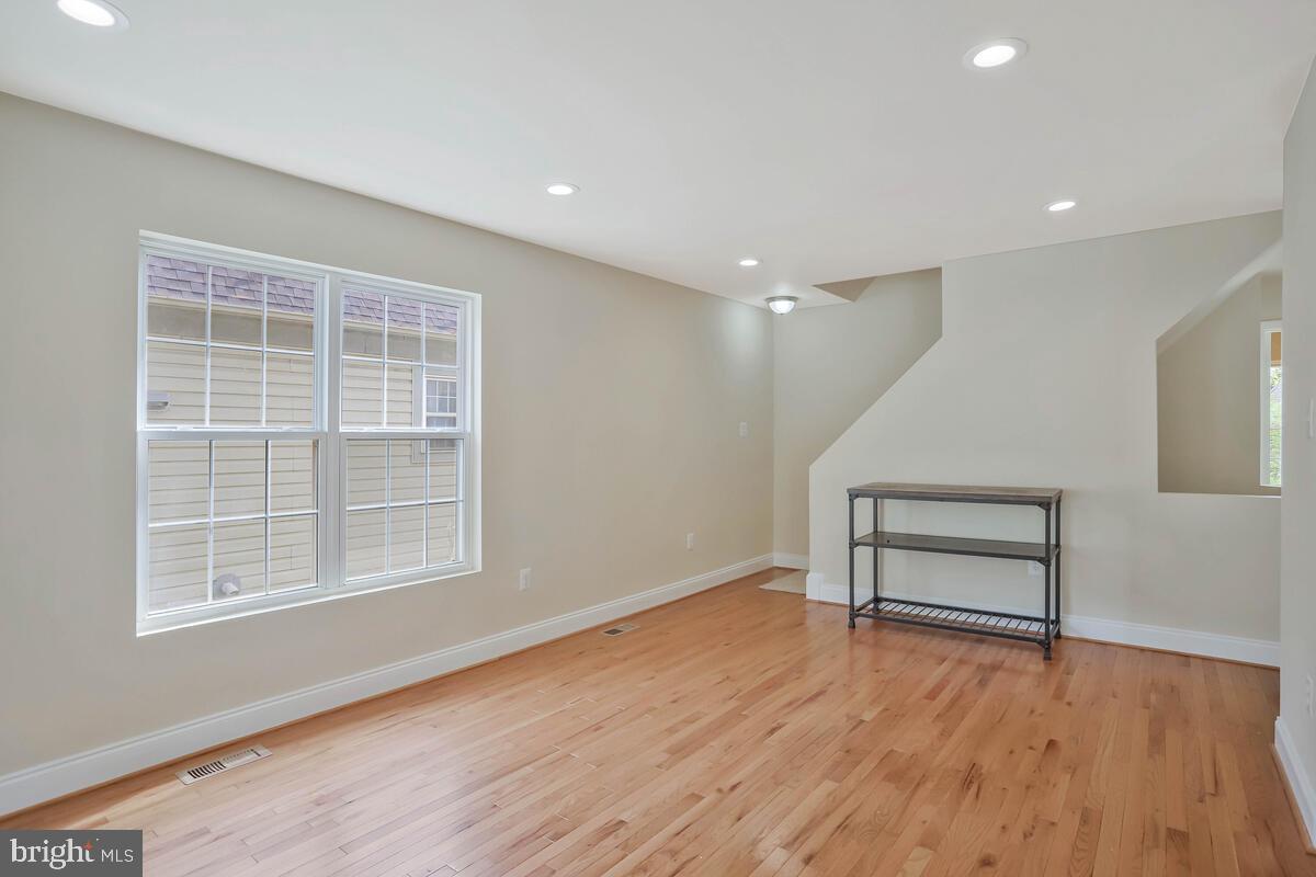 SENECA CROSSING - Residential