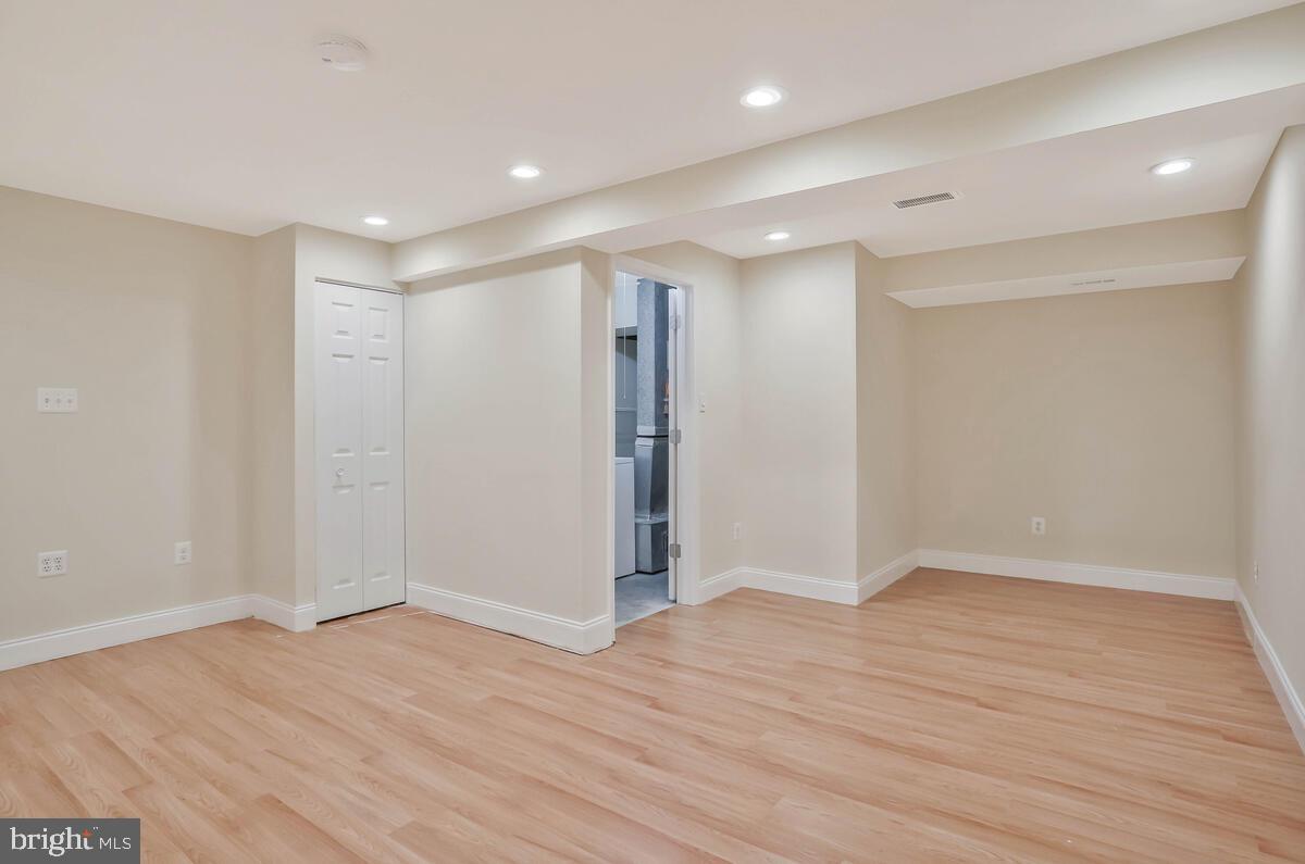 SENECA CROSSING - Residential