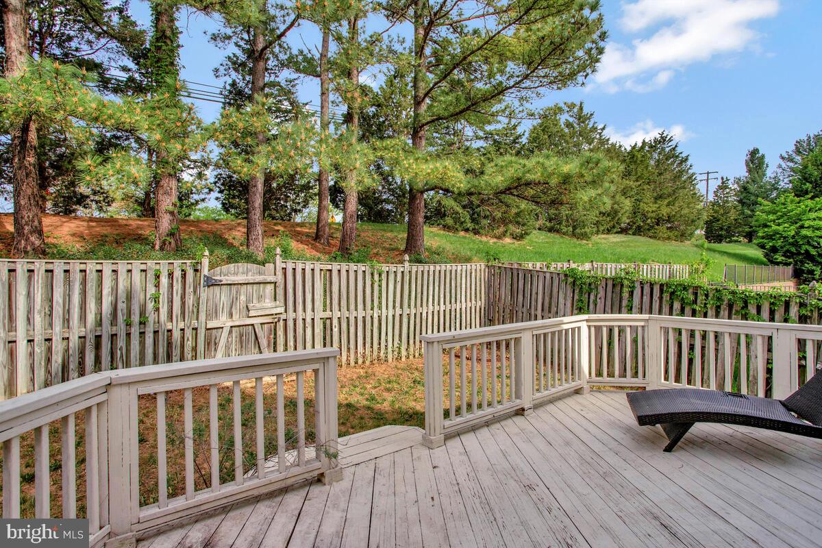 SENECA CROSSING - Residential