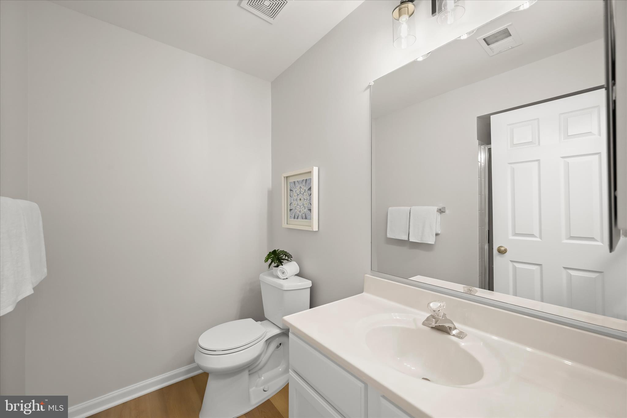 RIVER HILL - Residential