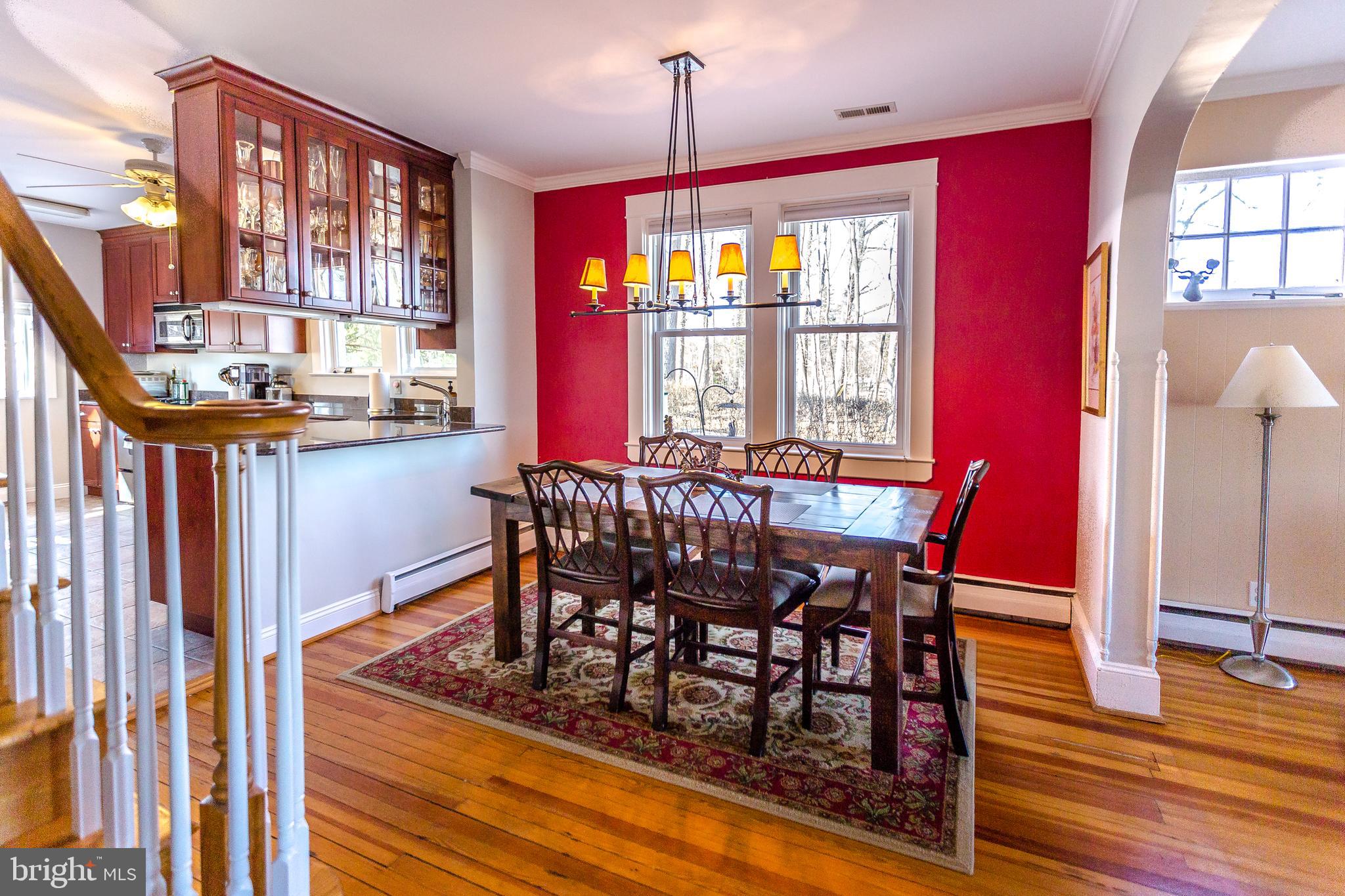 LUTHERVILLE - Residential