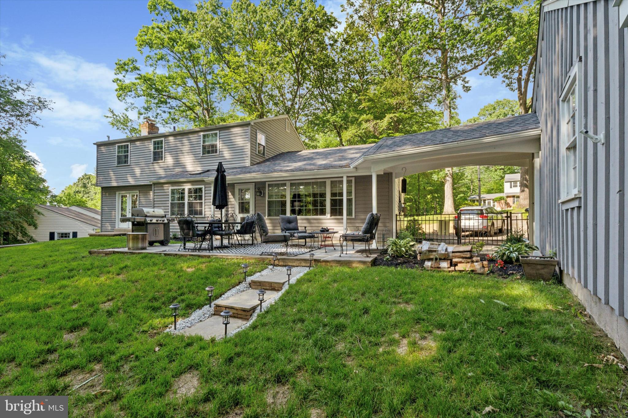 758 N VALLEY FORGE ROAD
