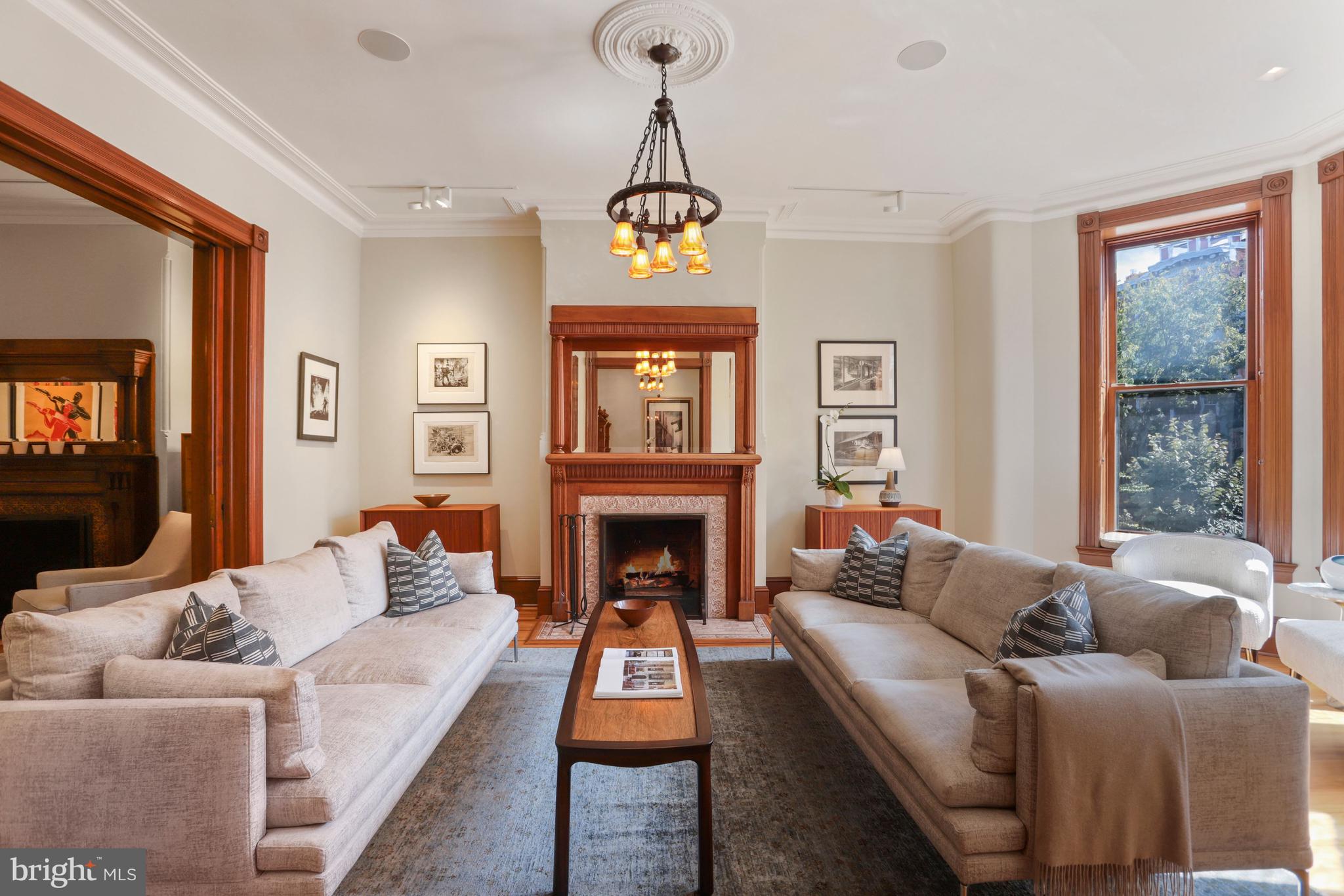 LOGAN CIRCLE - Residential