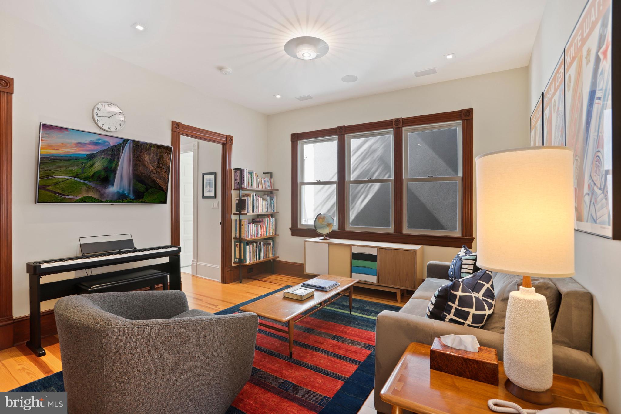 LOGAN CIRCLE - Residential