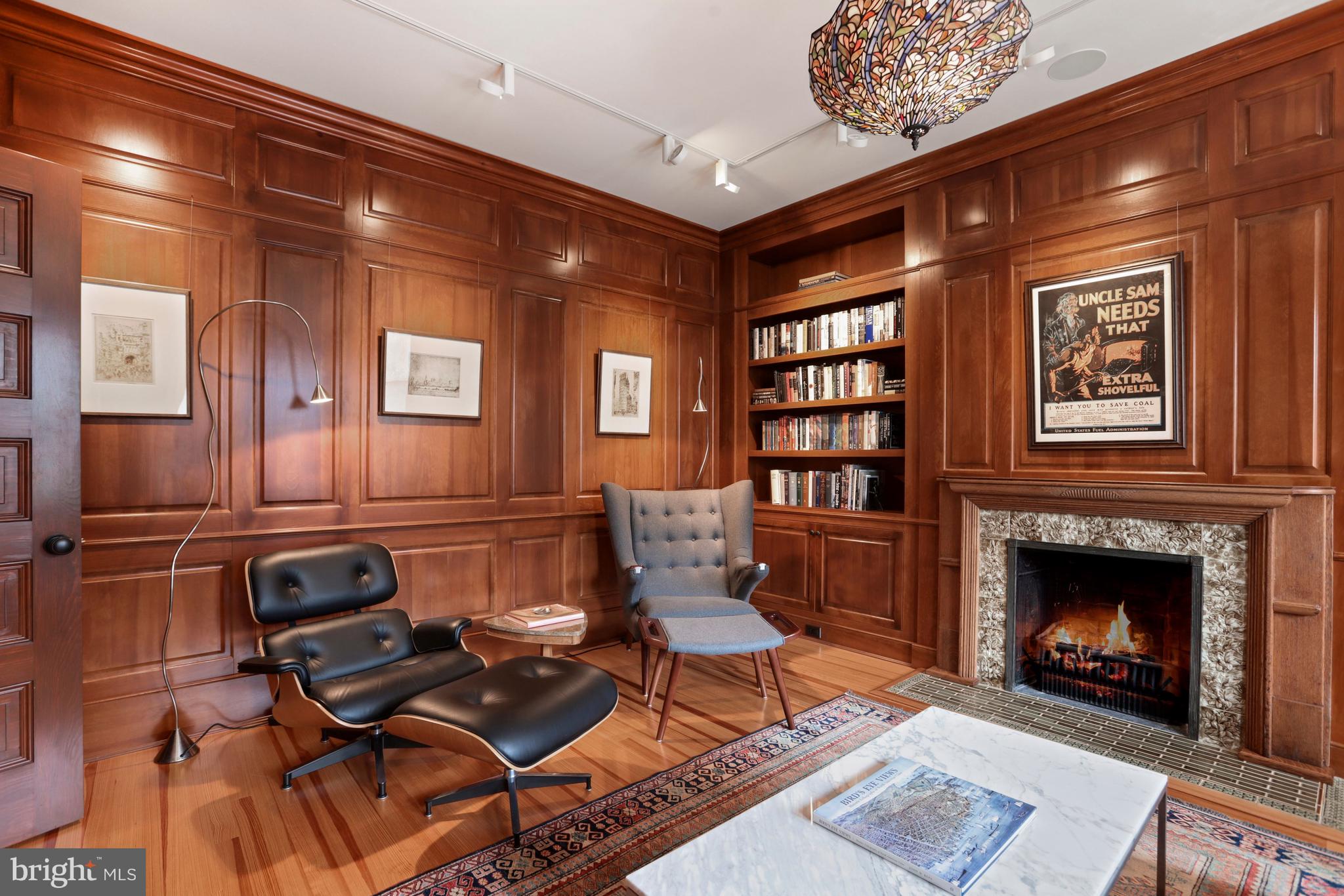 LOGAN CIRCLE - Residential