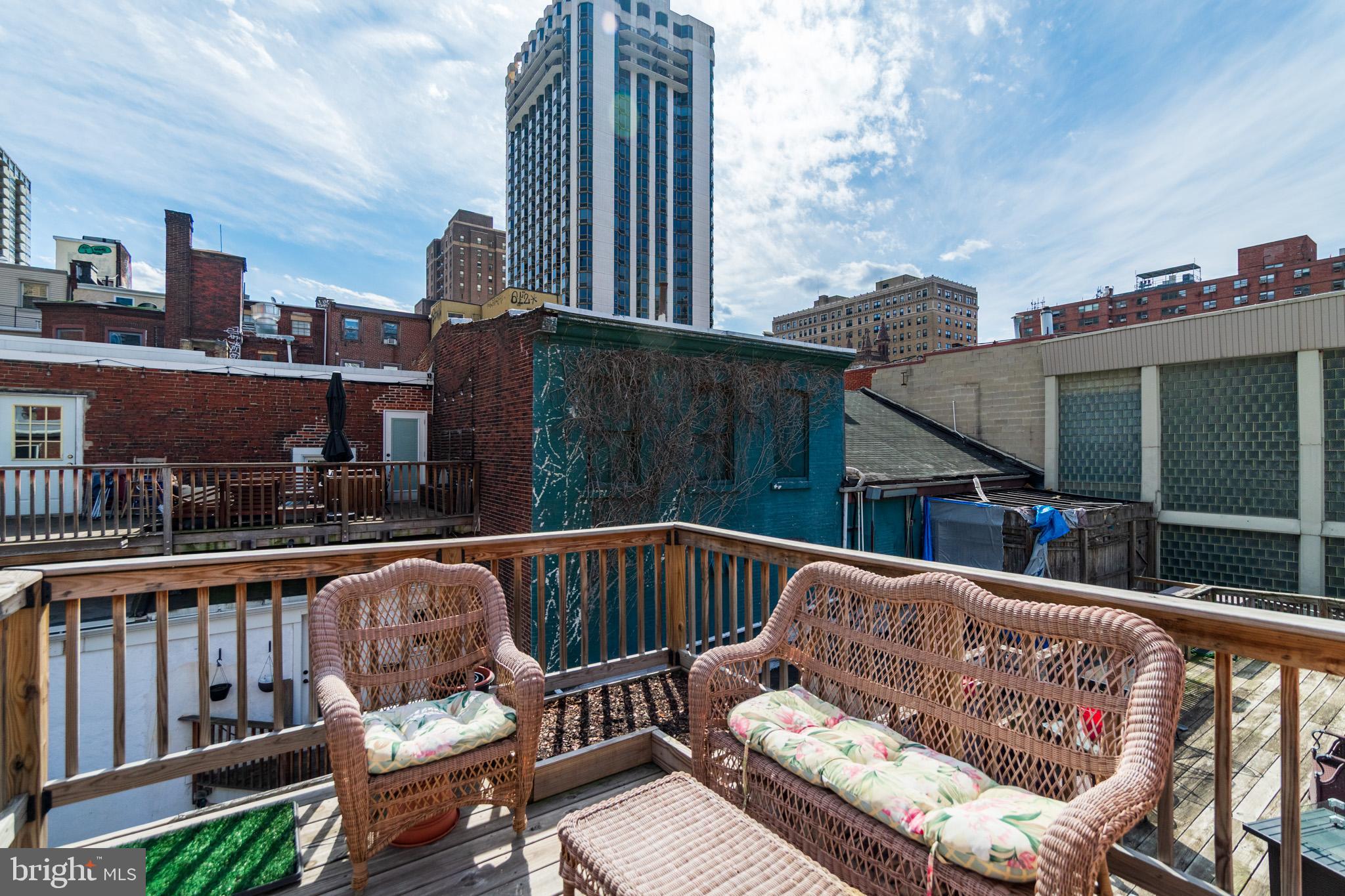 RITTENHOUSE SQUARE - Residential Lease