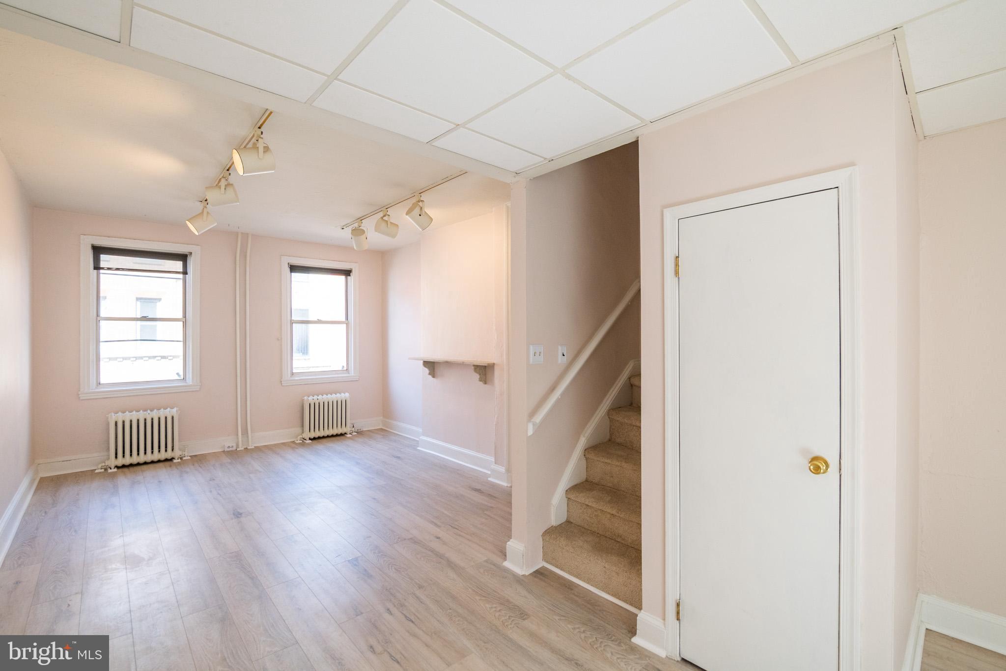 RITTENHOUSE SQUARE - Residential Lease