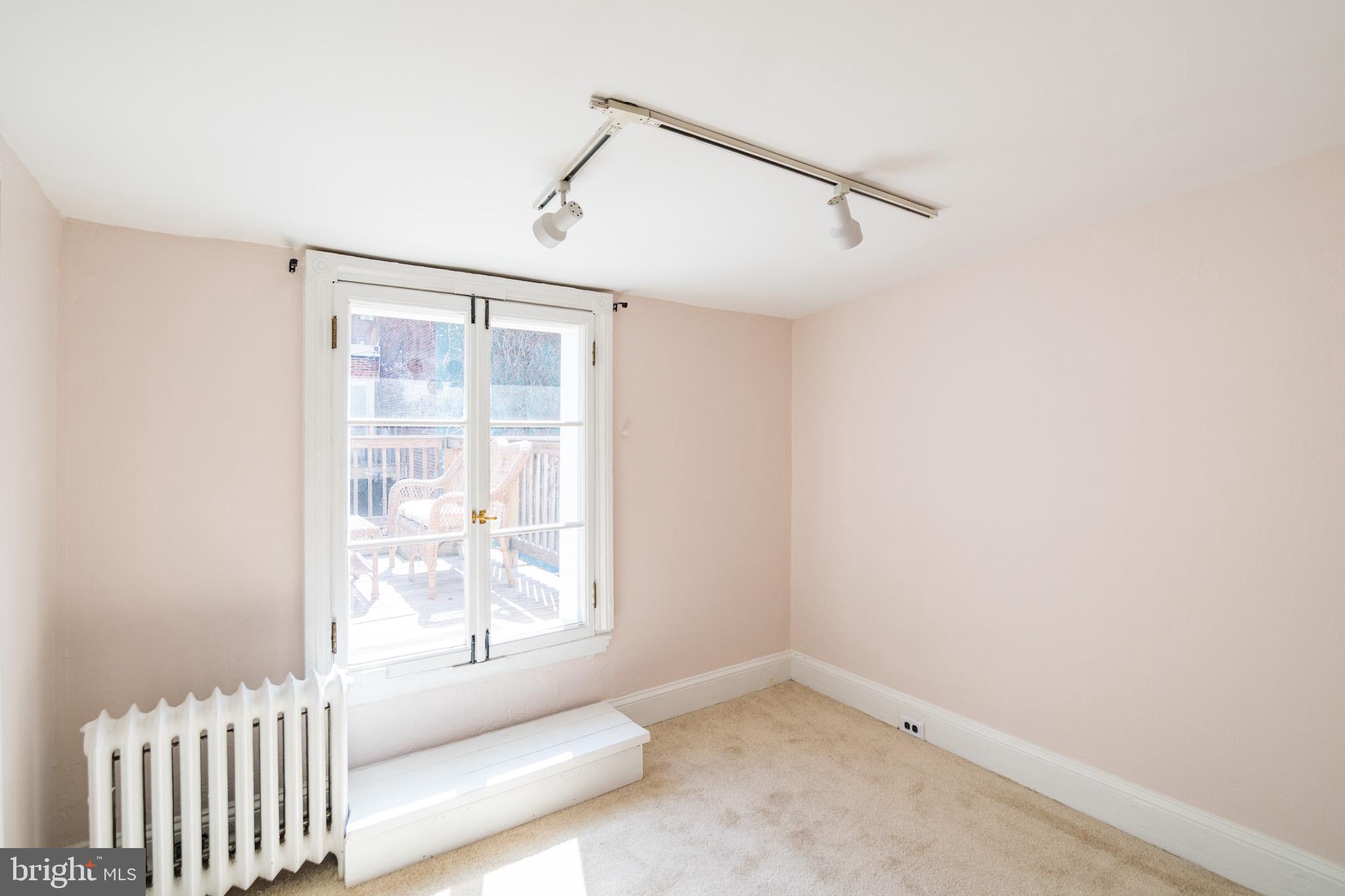 RITTENHOUSE SQUARE - Residential Lease