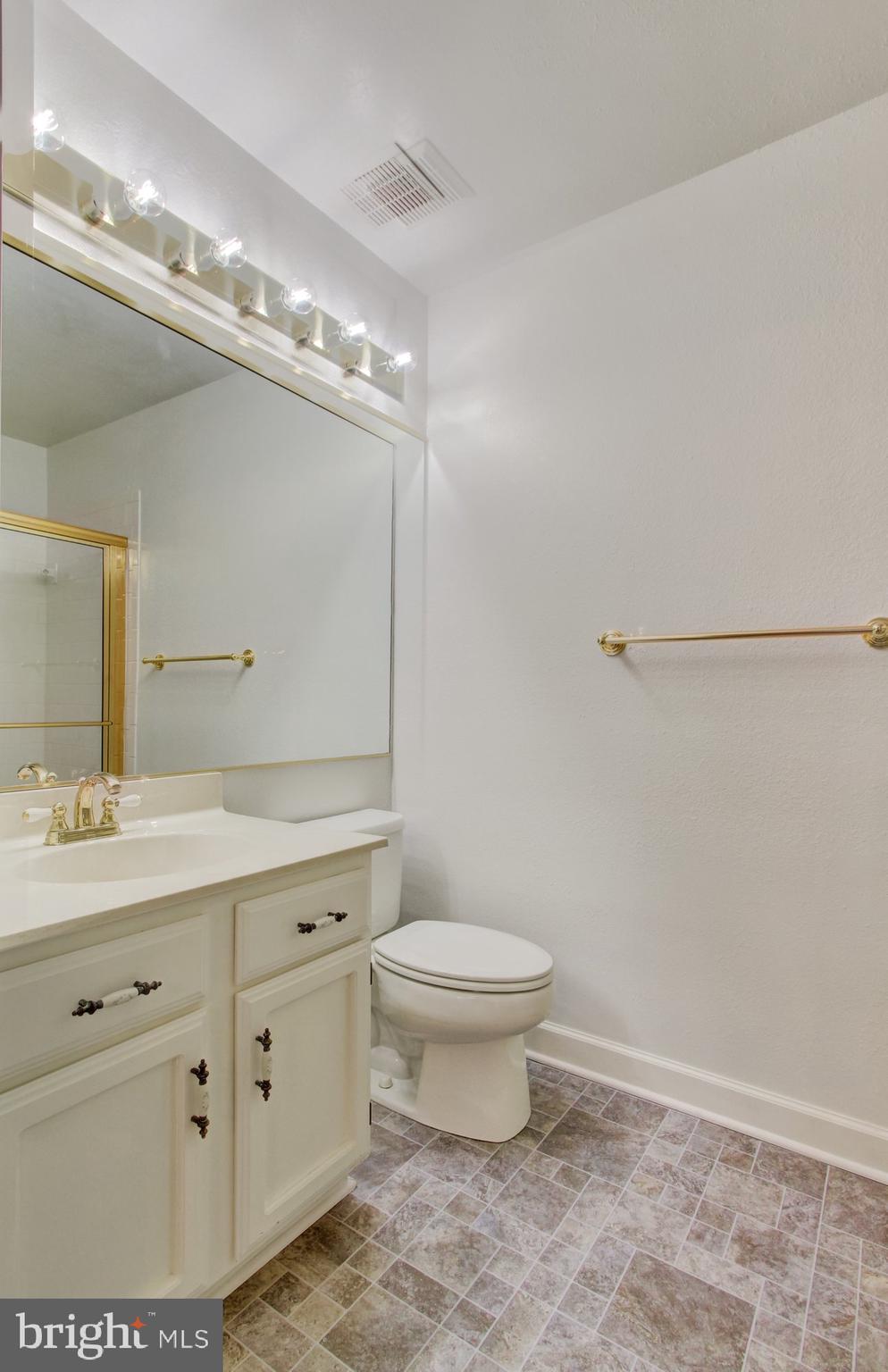 ENGLISH COUNTRY MANOR - Residential