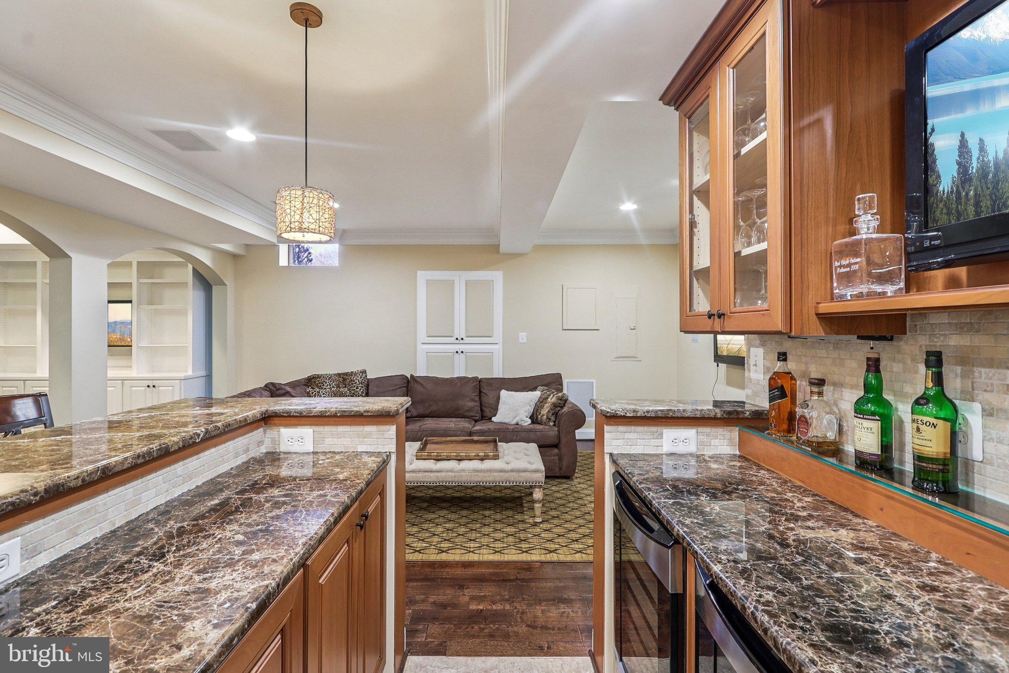 BELMONT COUNTRY CLUB - Residential