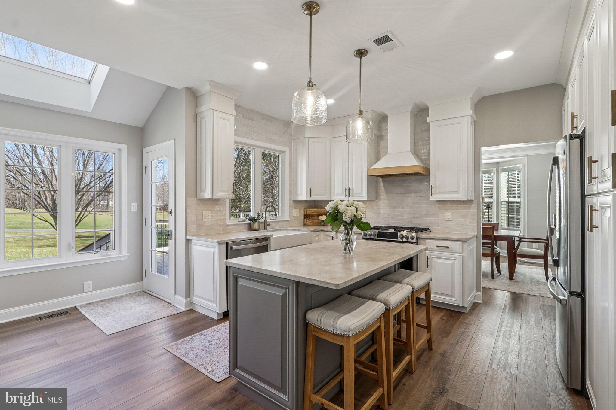 BELMONT COUNTRY CLUB - Residential