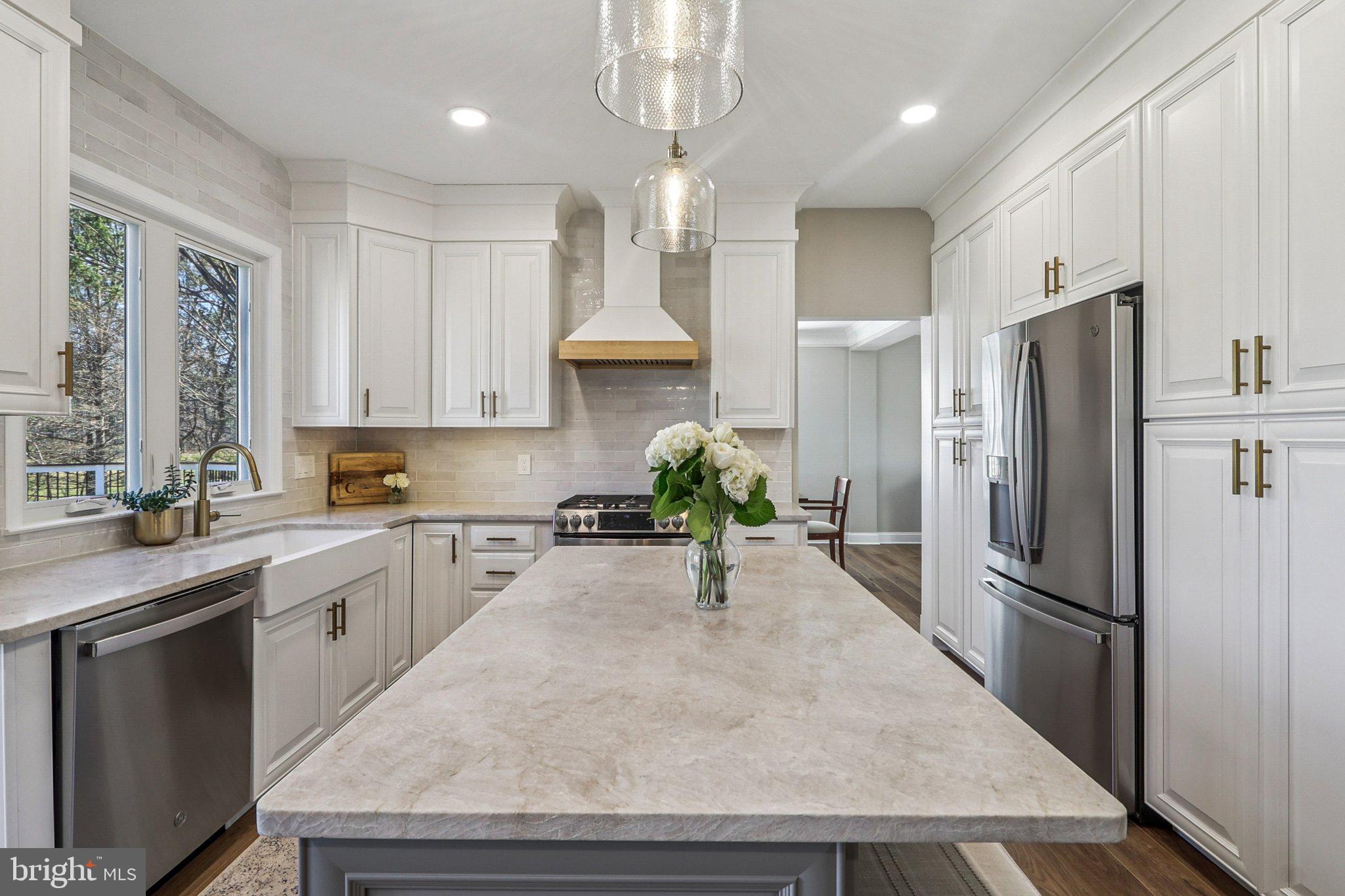 BELMONT COUNTRY CLUB - Residential