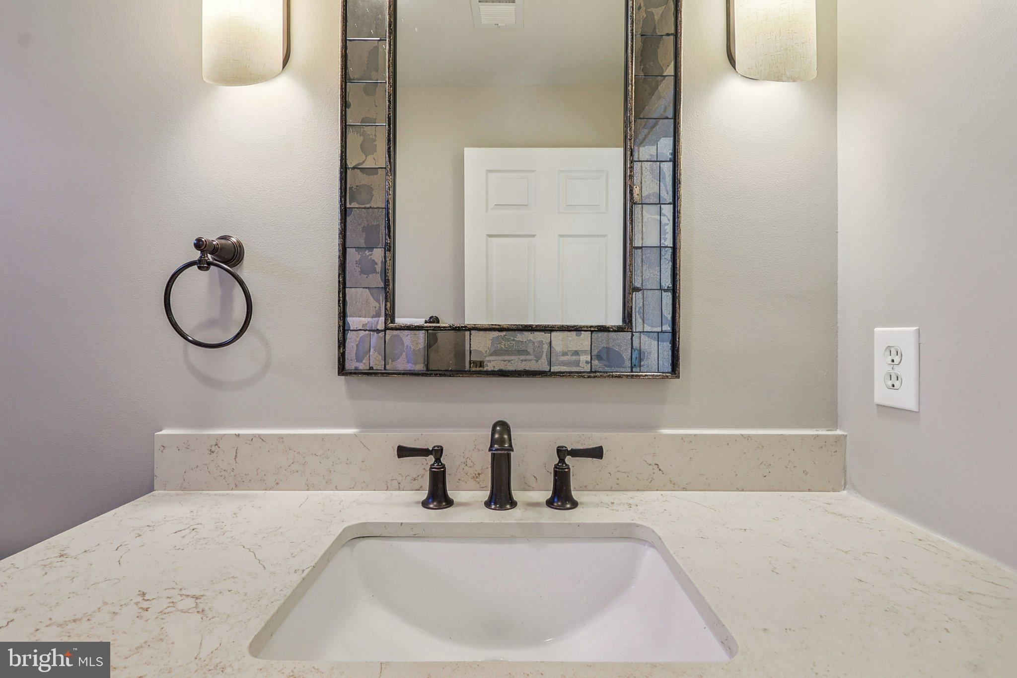 BELMONT COUNTRY CLUB - Residential