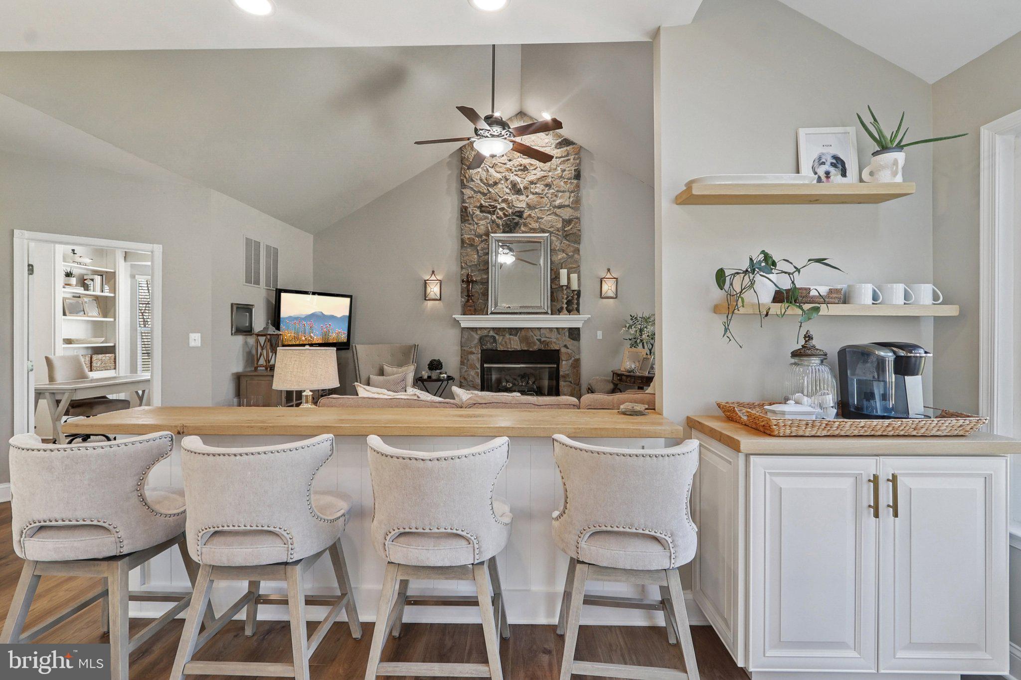 BELMONT COUNTRY CLUB - Residential