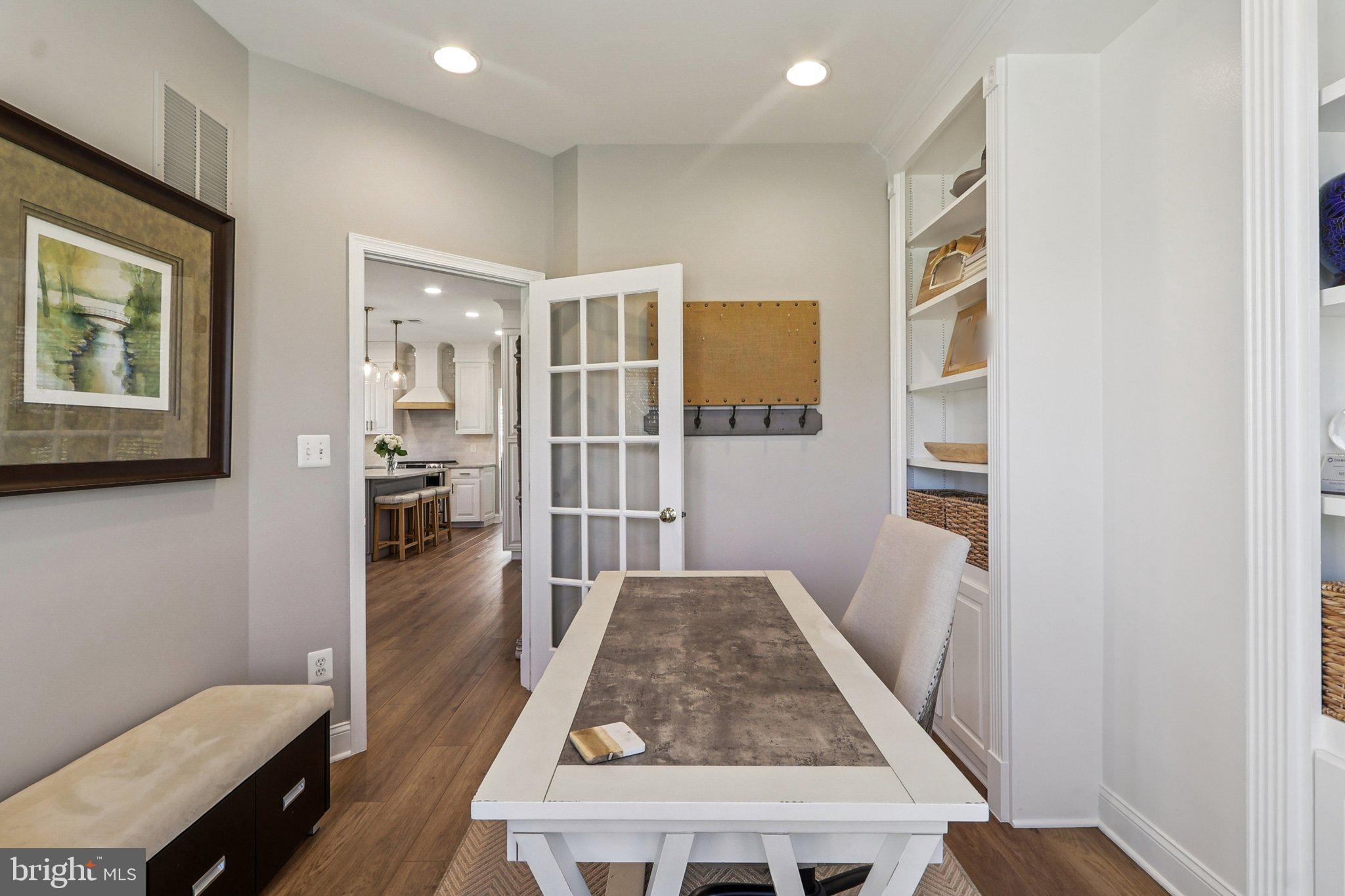 BELMONT COUNTRY CLUB - Residential