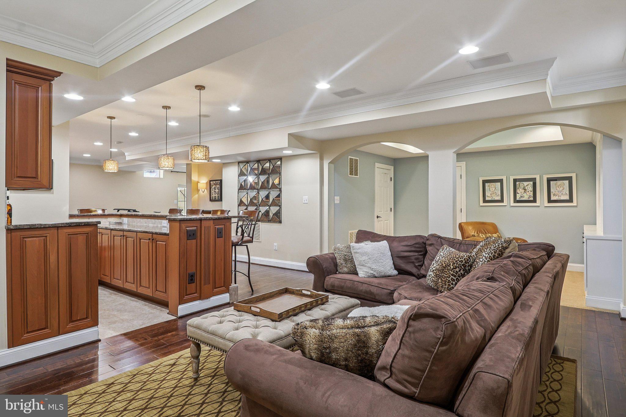 BELMONT COUNTRY CLUB - Residential