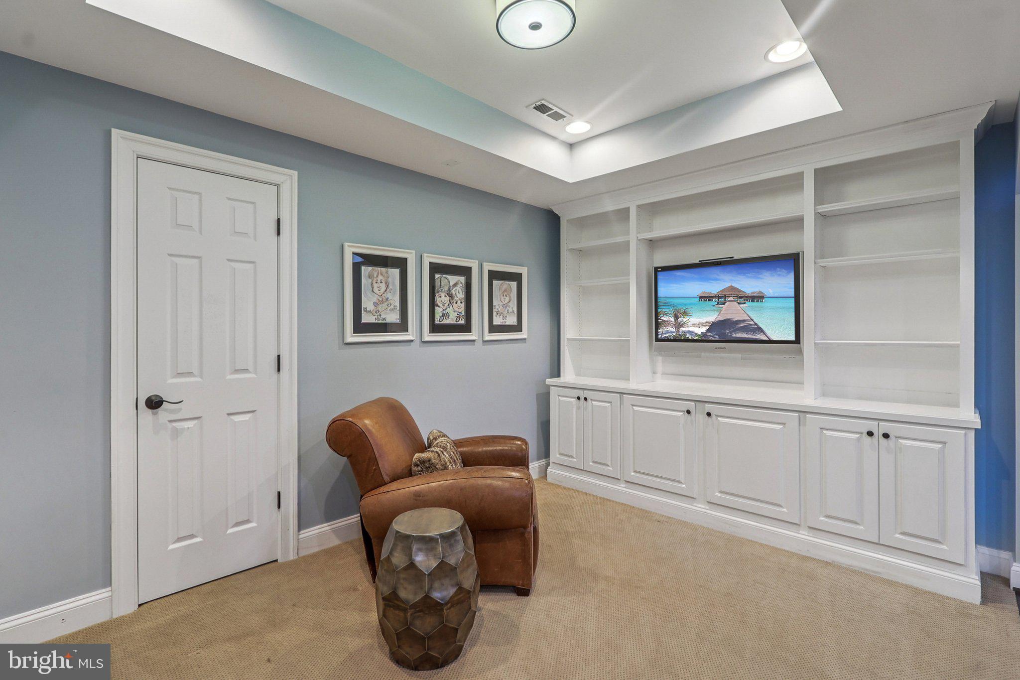 BELMONT COUNTRY CLUB - Residential