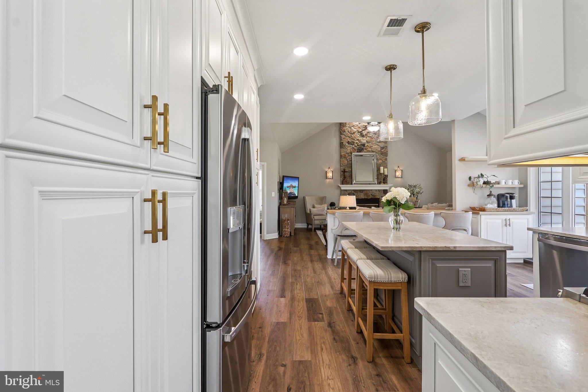 BELMONT COUNTRY CLUB - Residential