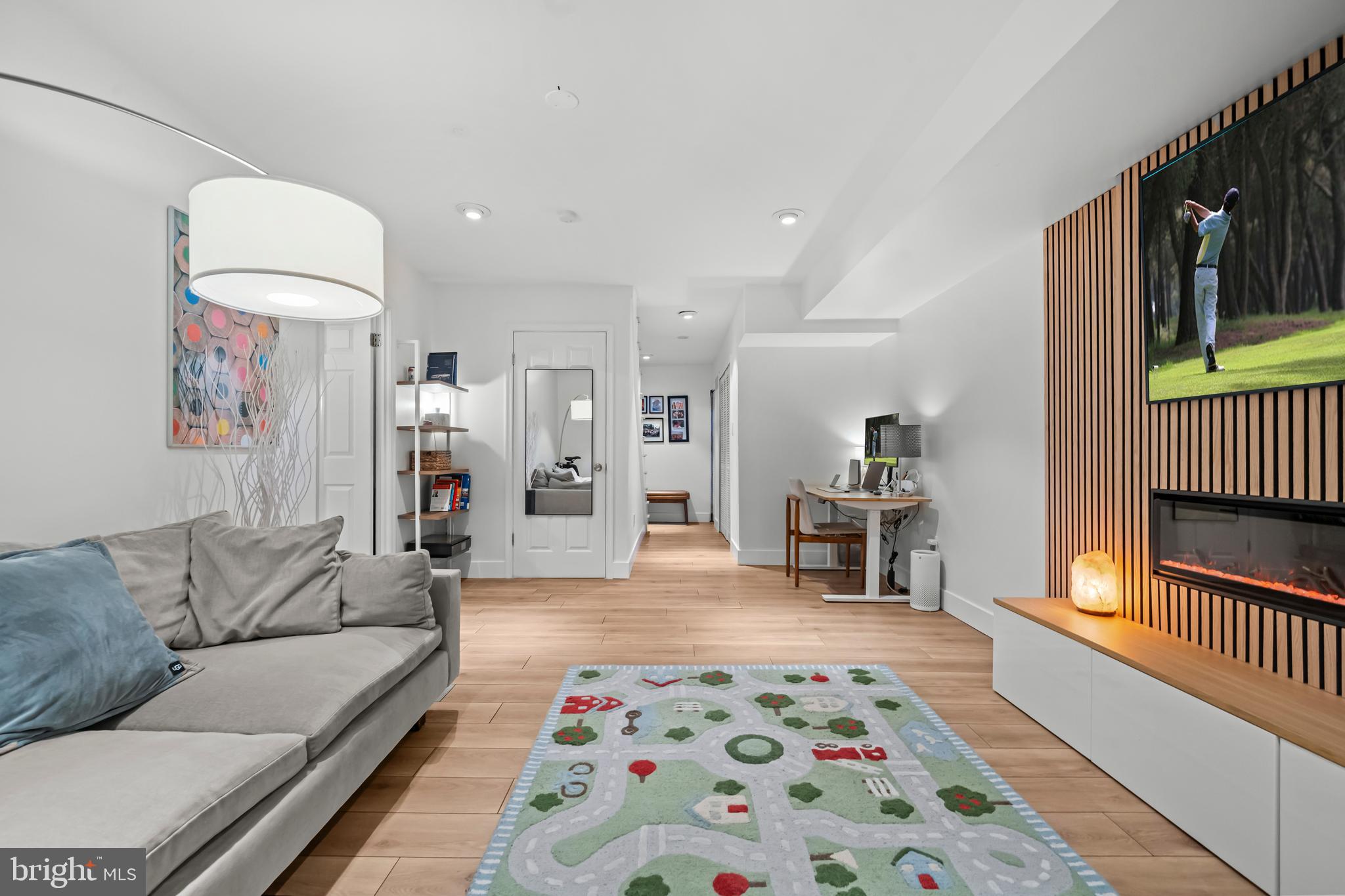 CAMBRIDGE STATION - Residential