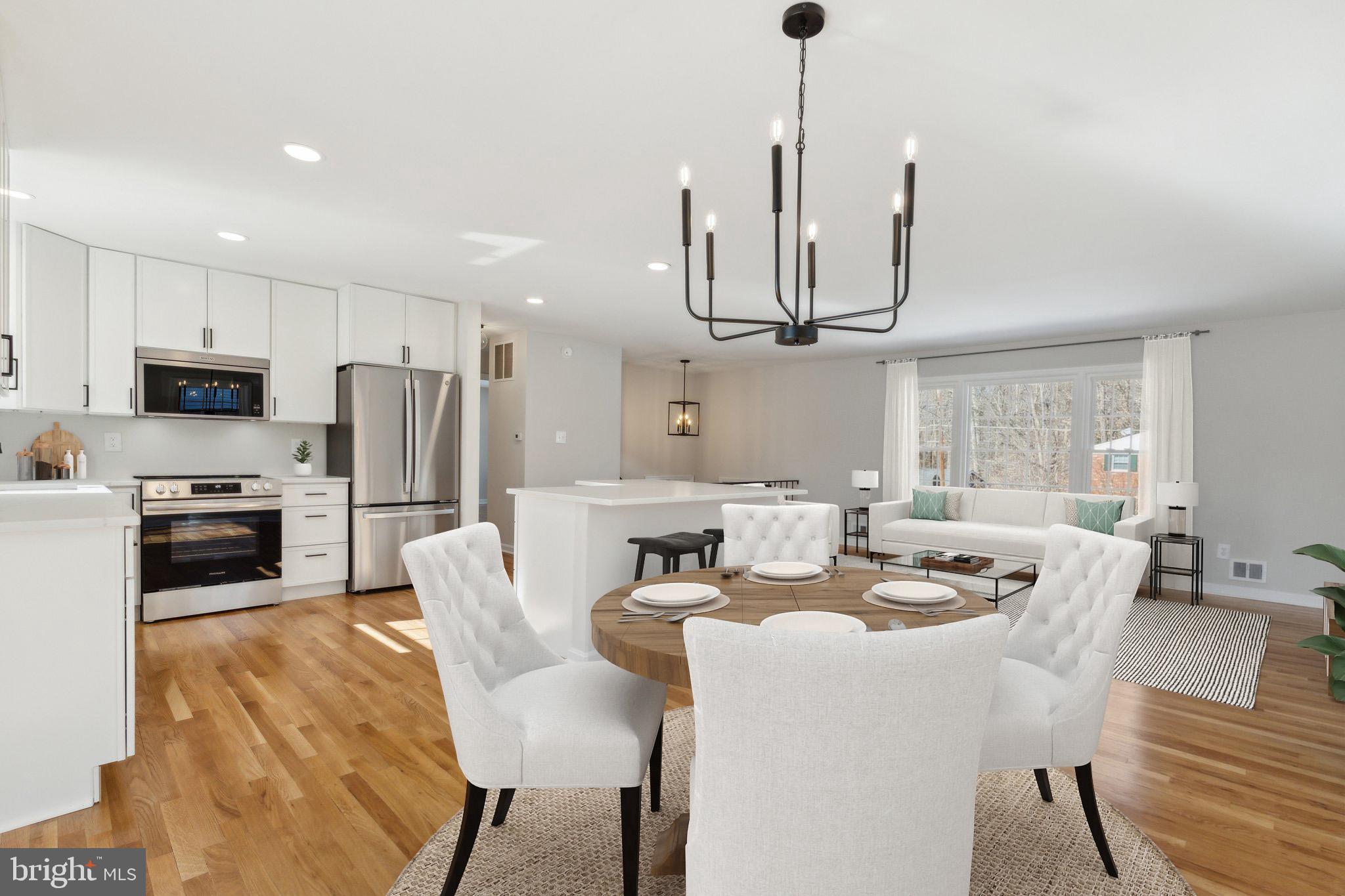 9005 ORANGE HUNT LANE