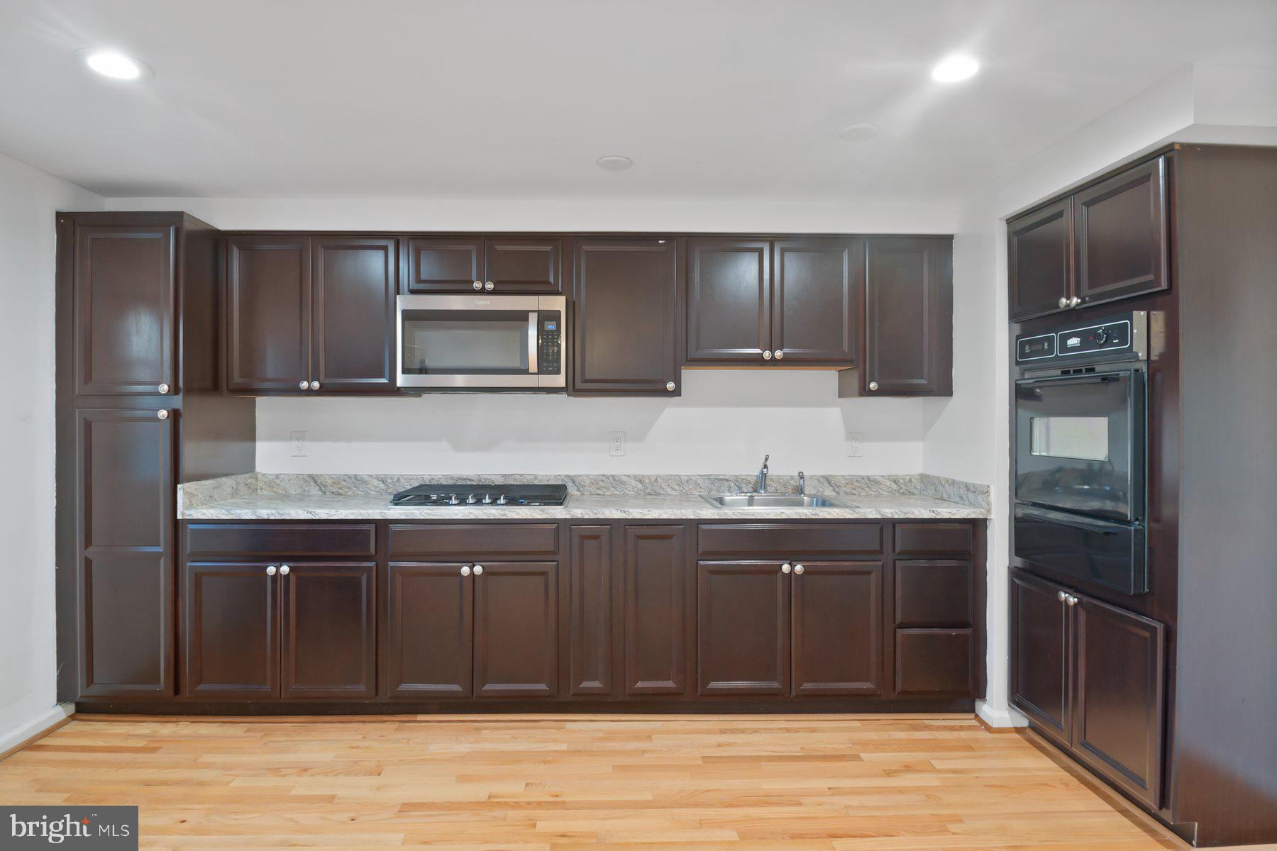 CEDONIA - Residential