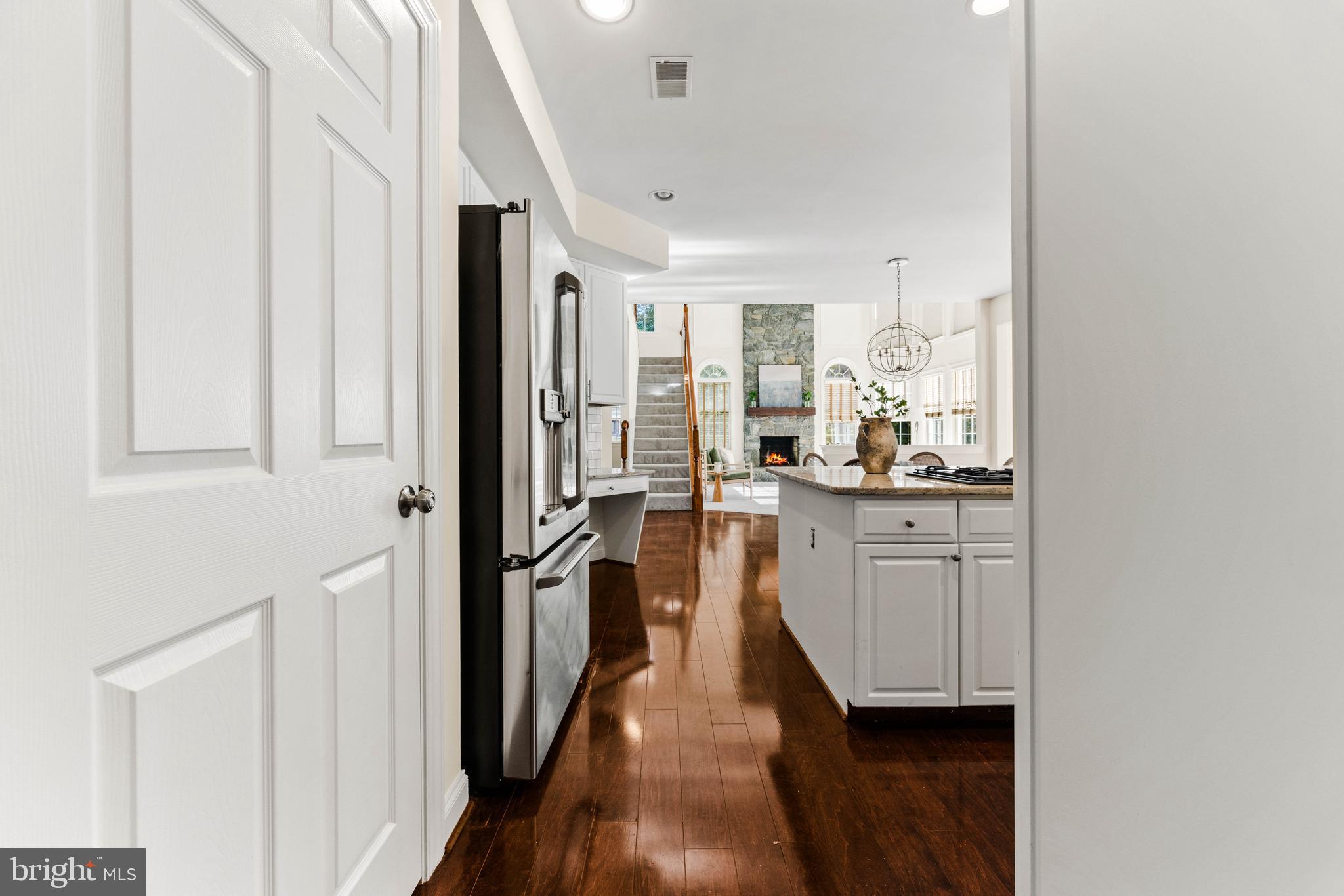 SOUTH RIVER COLONY - Residential