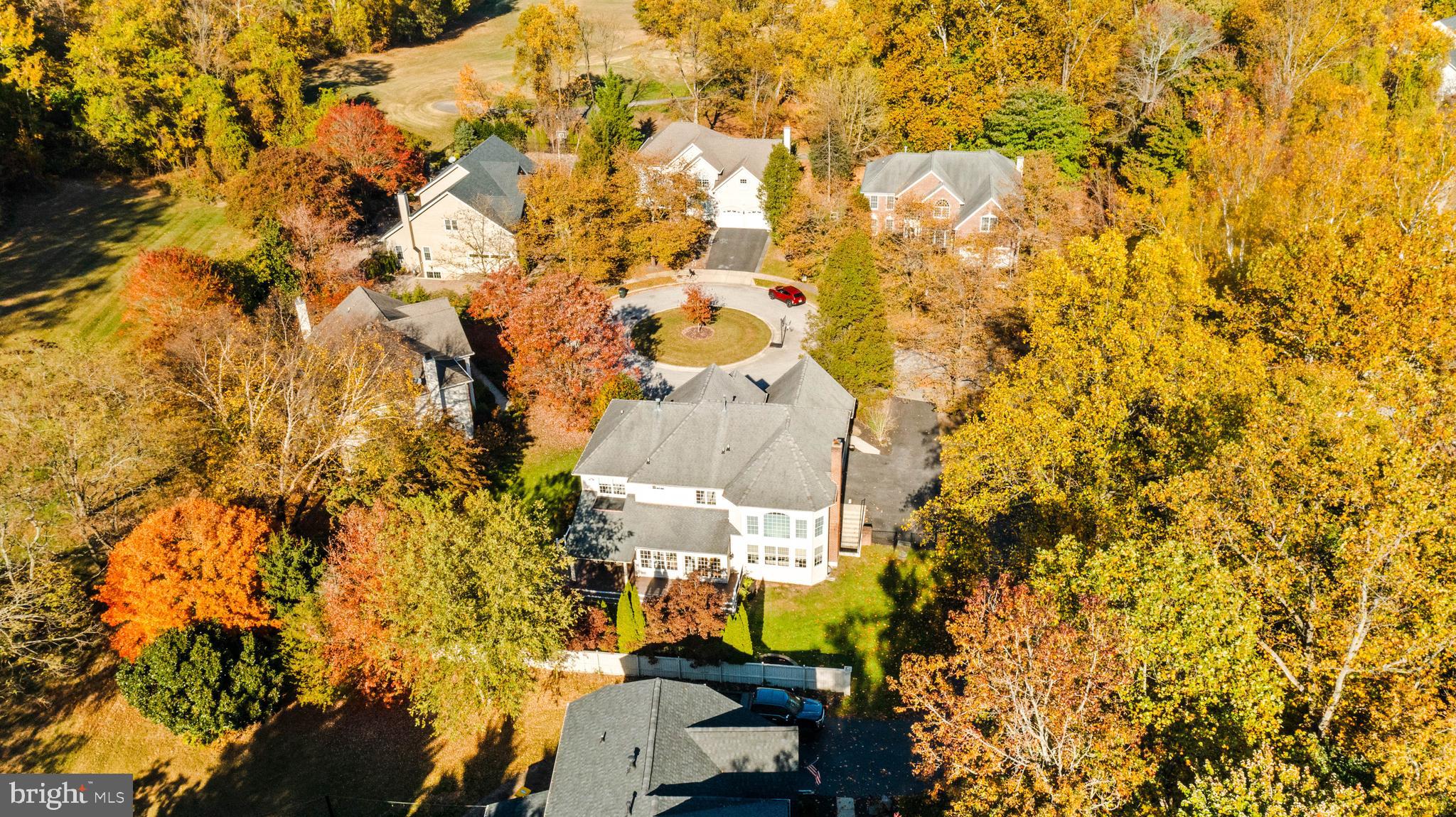 SOUTH RIVER COLONY - Residential