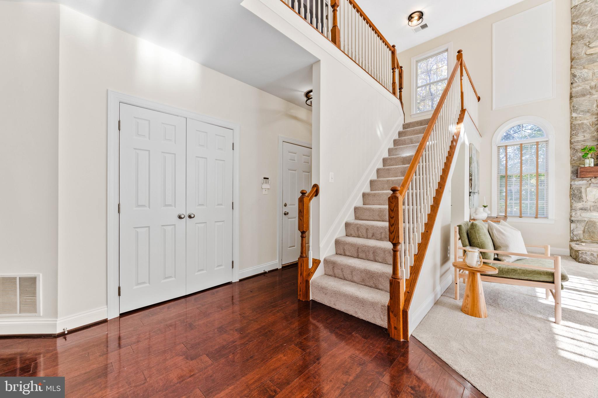 SOUTH RIVER COLONY - Residential