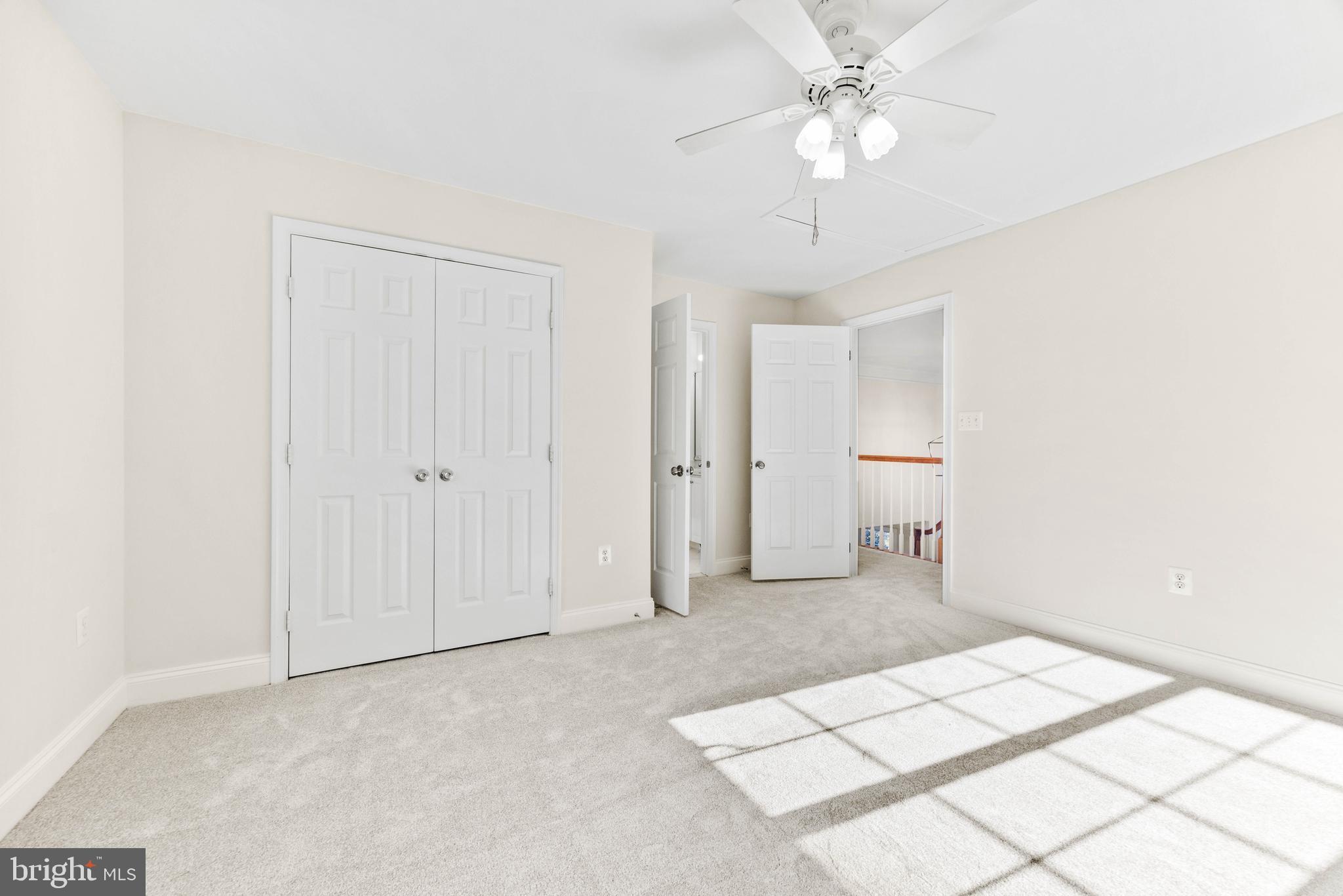 SOUTH RIVER COLONY - Residential