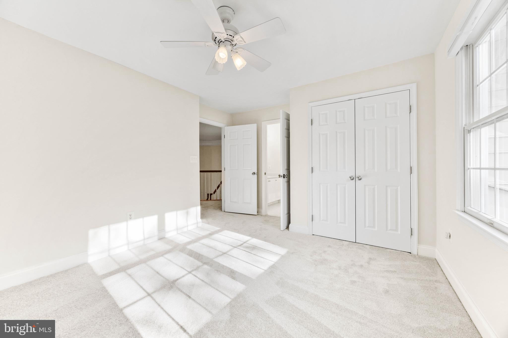 SOUTH RIVER COLONY - Residential