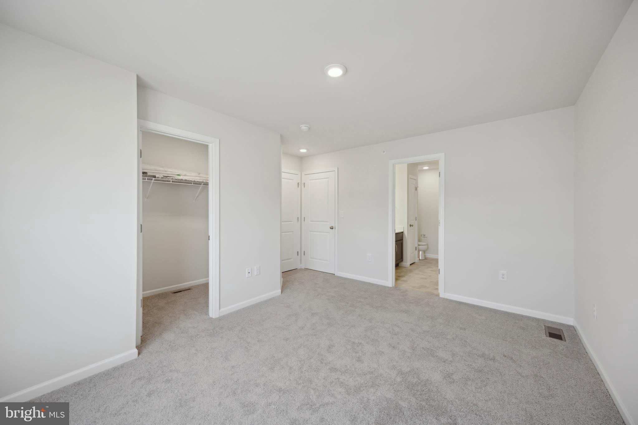 ISAAC COURT - Residential Lease