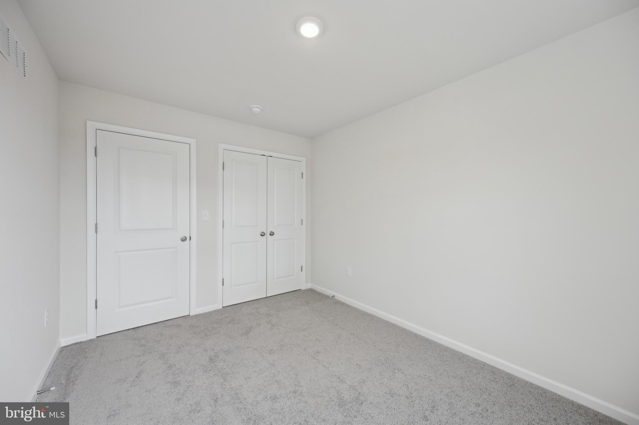 ISAAC COURT - Residential Lease