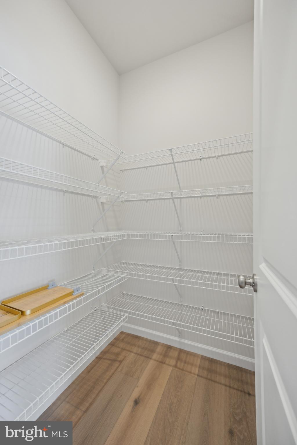 ISAAC COURT - Residential Lease