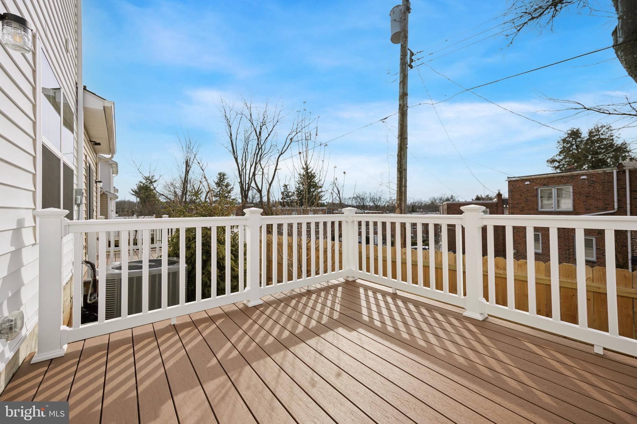 ISAAC COURT - Residential Lease