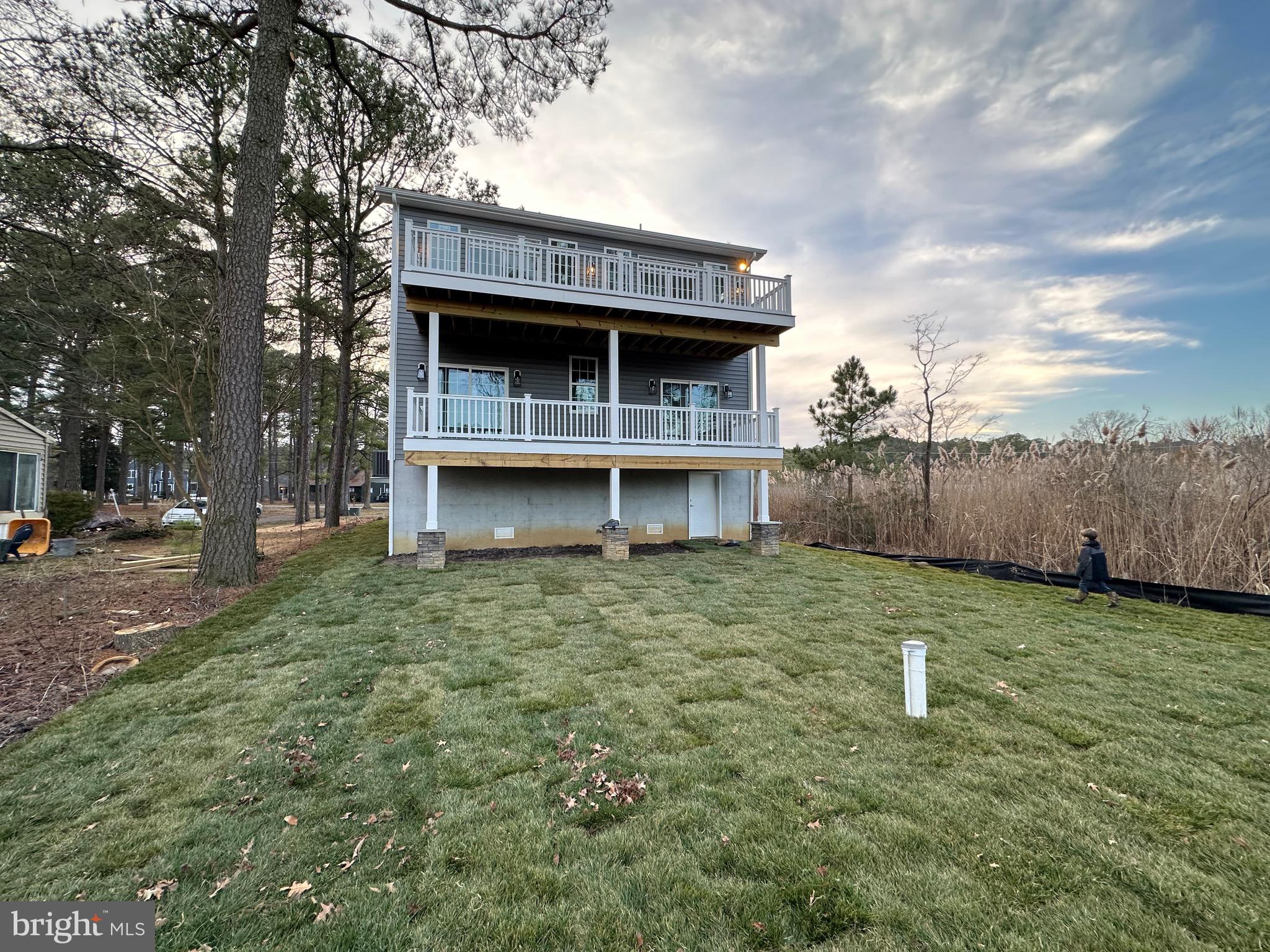 KENT ISLAND ESTATES - Residential