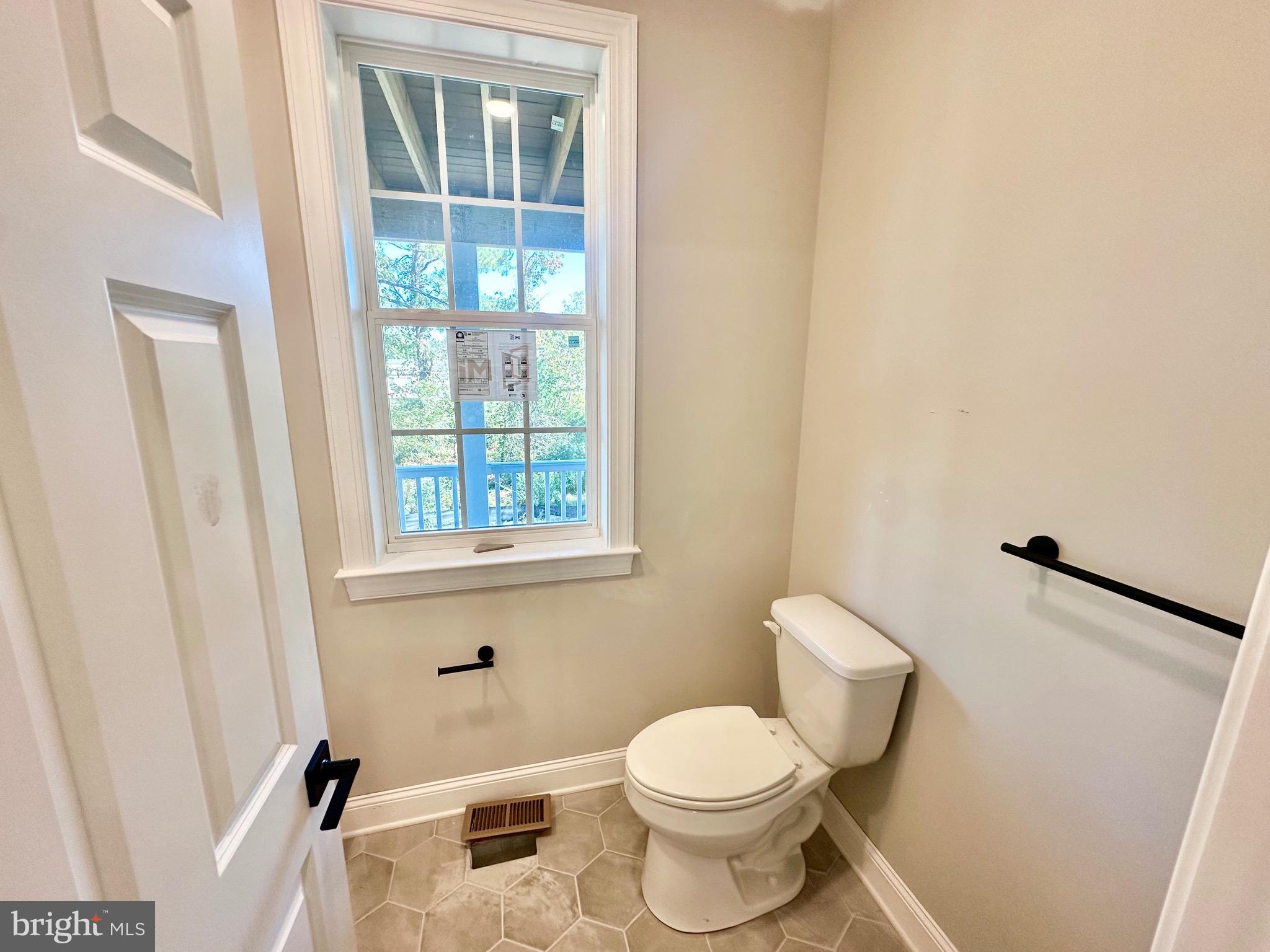 KENT ISLAND ESTATES - Residential