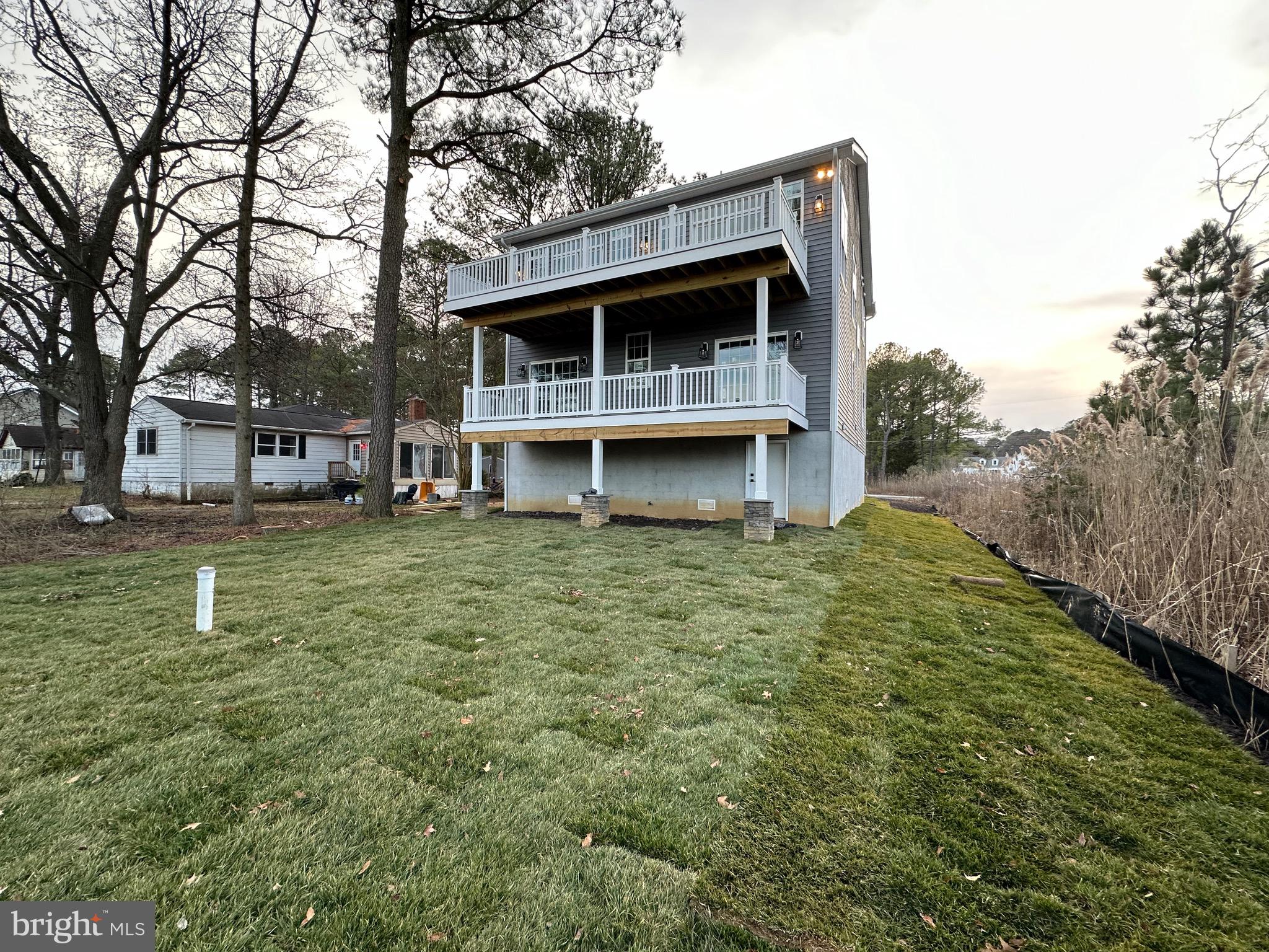 KENT ISLAND ESTATES - Residential